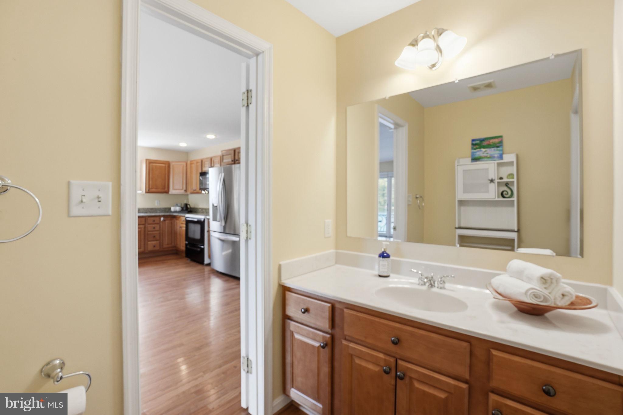 UPPER MAGOTHY BEACH - Residential