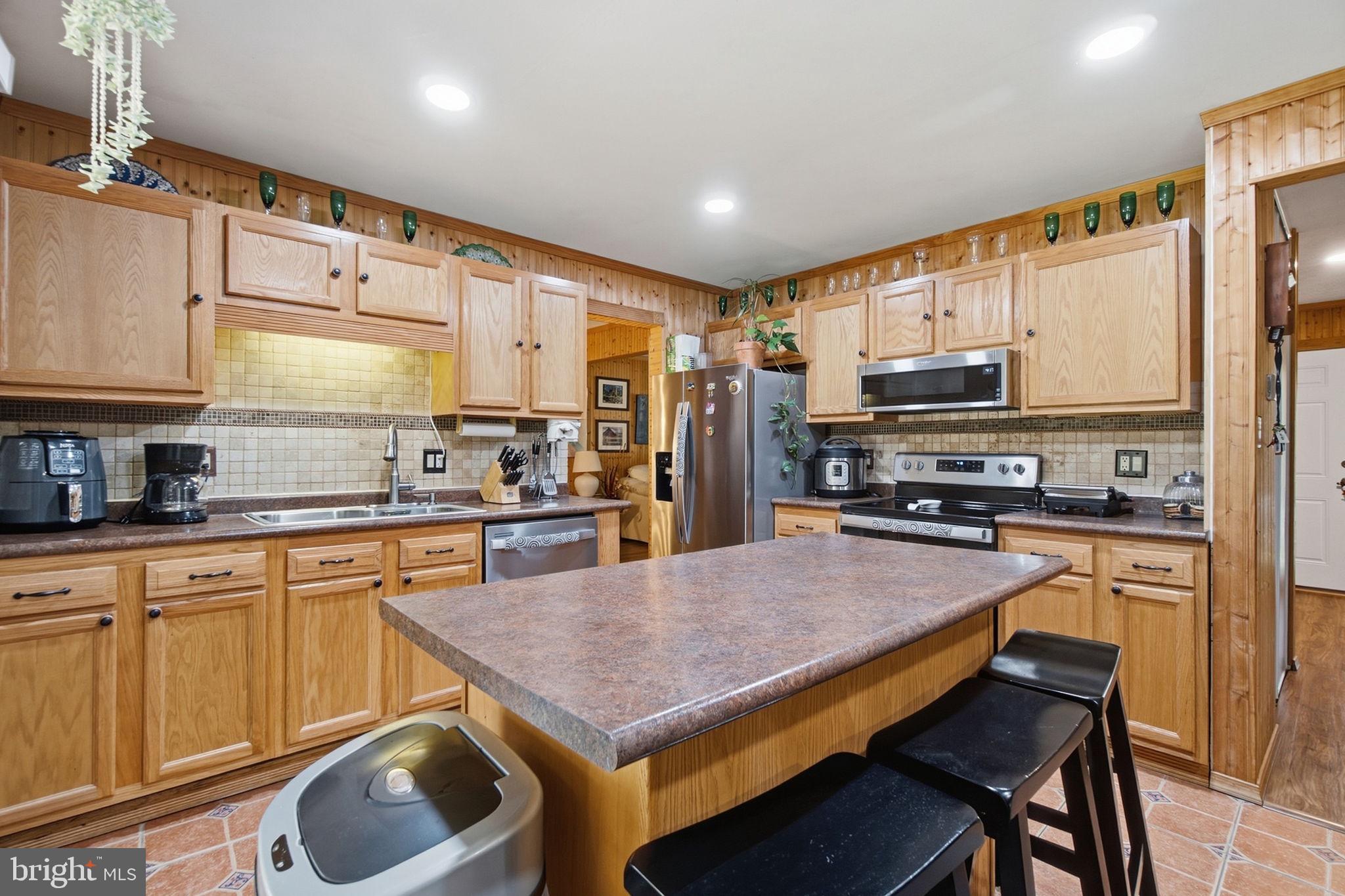 8392 CURIOSITY COURT