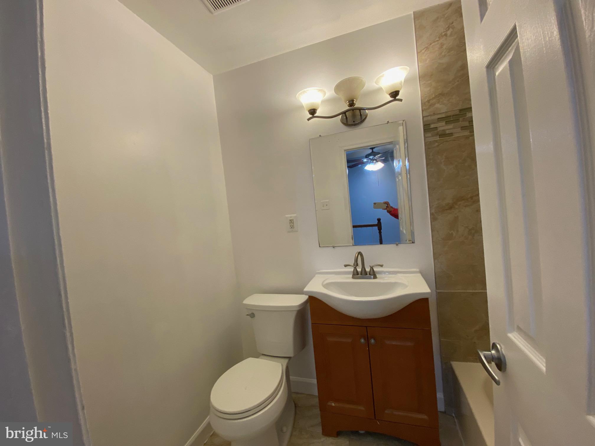 FOREST SPRING CONDO-PHAS - Residential