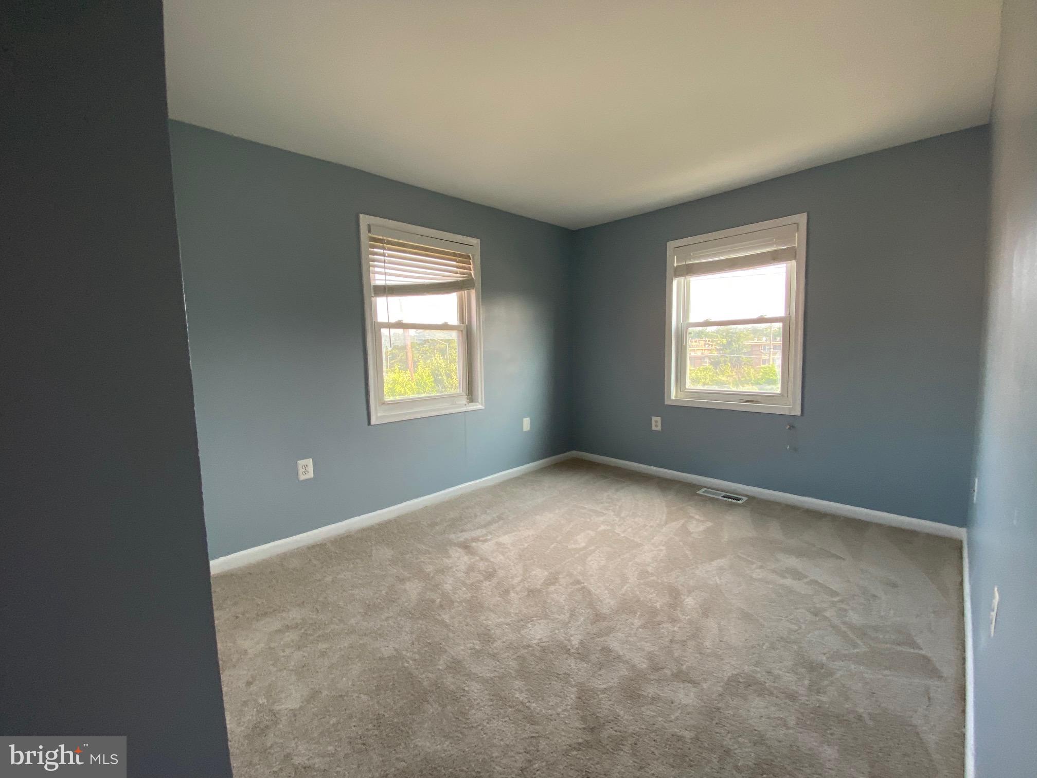 FOREST SPRING CONDO-PHAS - Residential