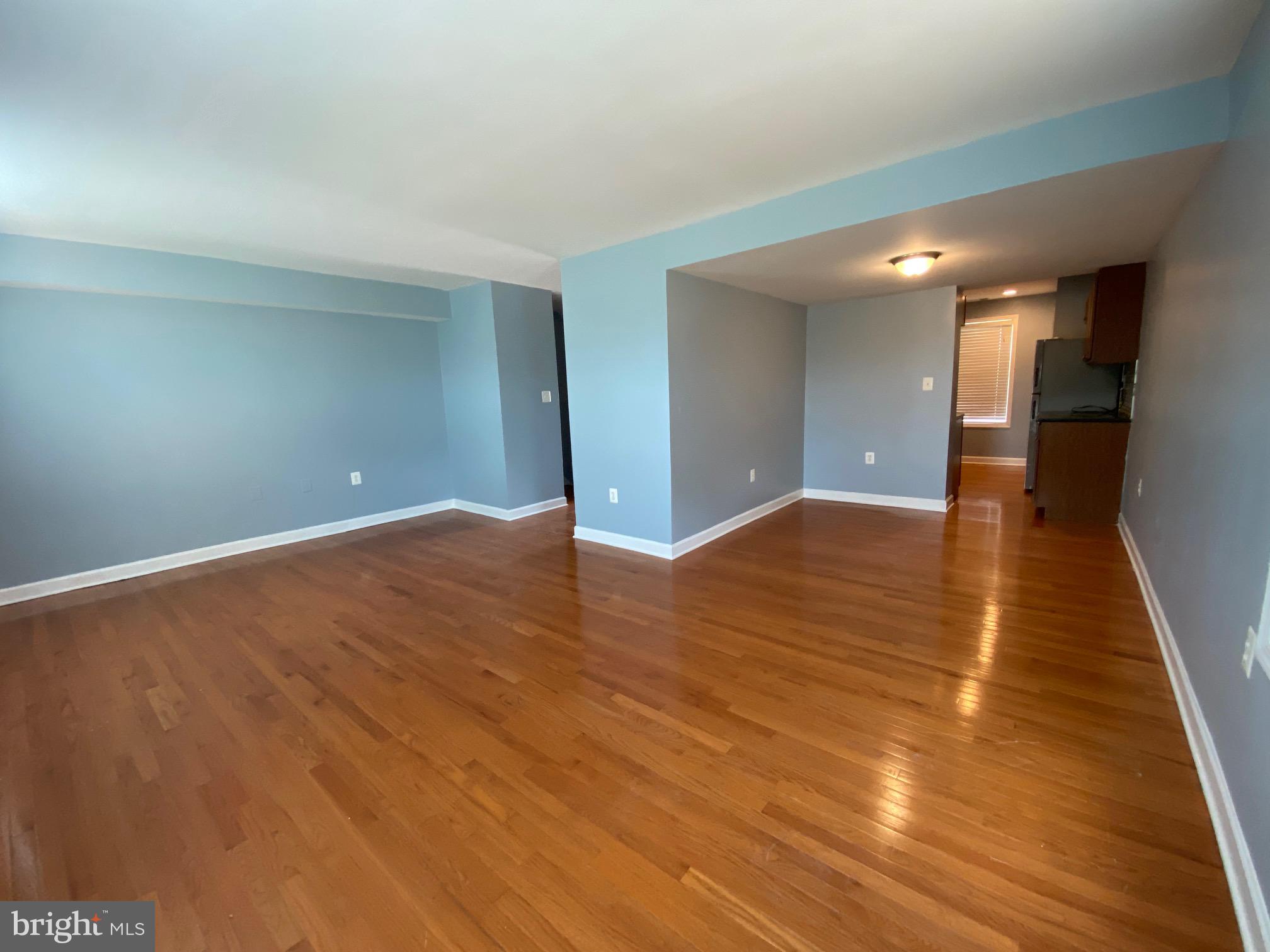 FOREST SPRING CONDO-PHAS - Residential