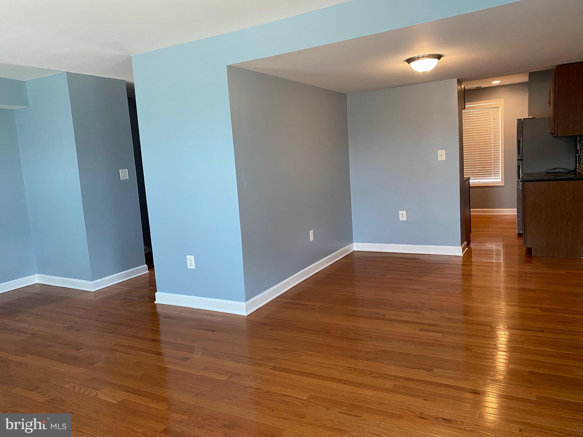 FOREST SPRING CONDO-PHAS - Residential