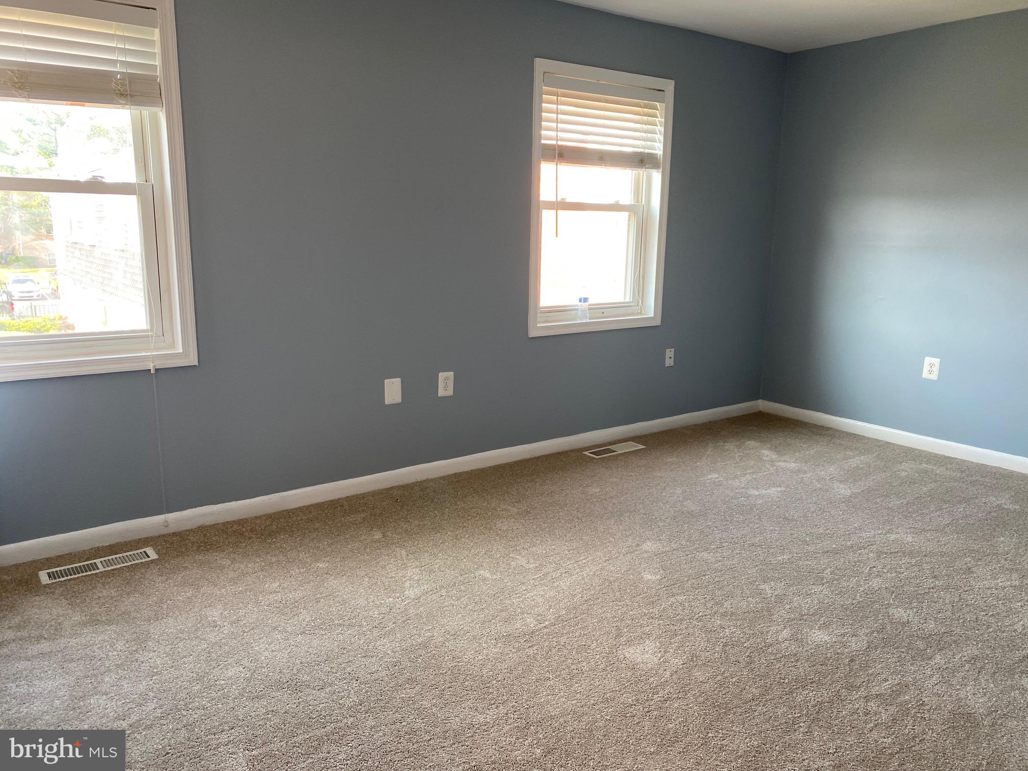 FOREST SPRING CONDO-PHAS - Residential