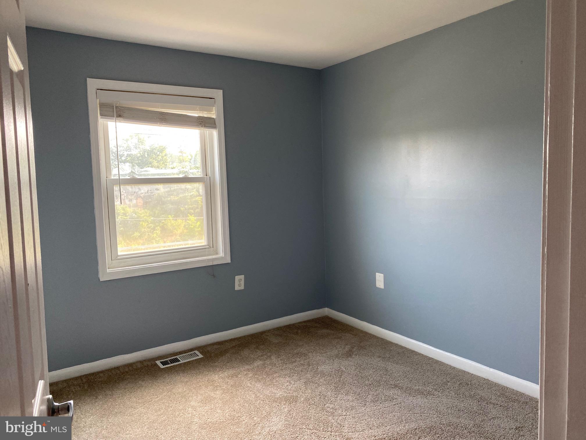 FOREST SPRING CONDO-PHAS - Residential