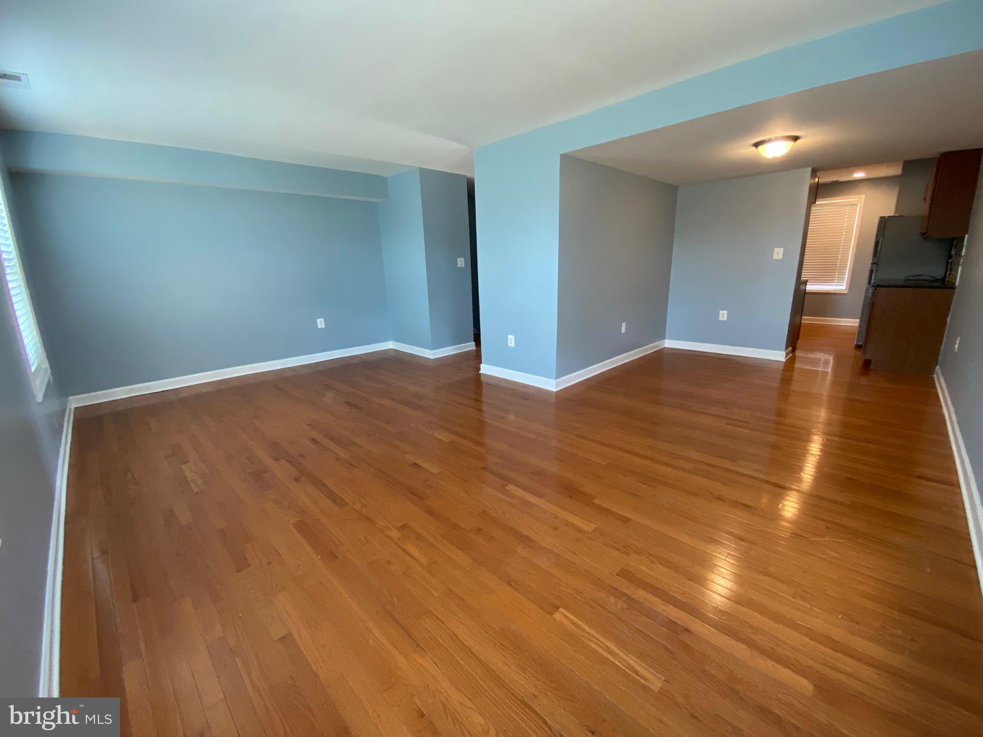 FOREST SPRING CONDO-PHAS - Residential