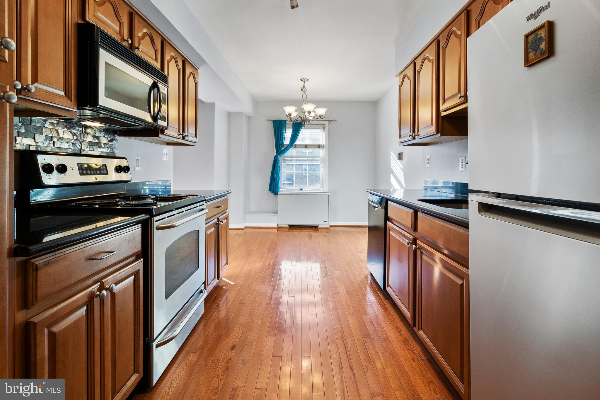 REGENCY AT BAILEYS - Residential