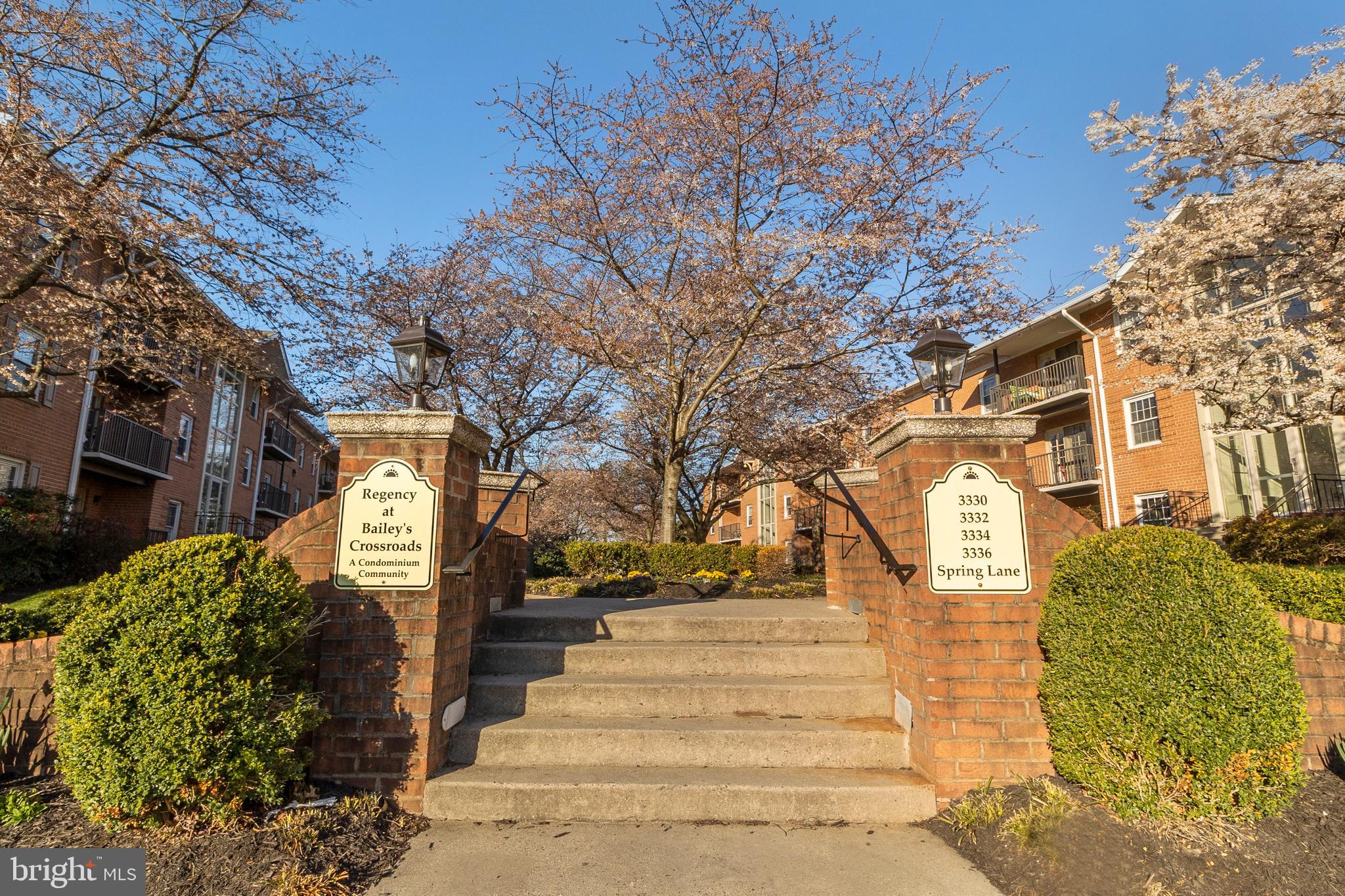 REGENCY AT BAILEYS - Residential