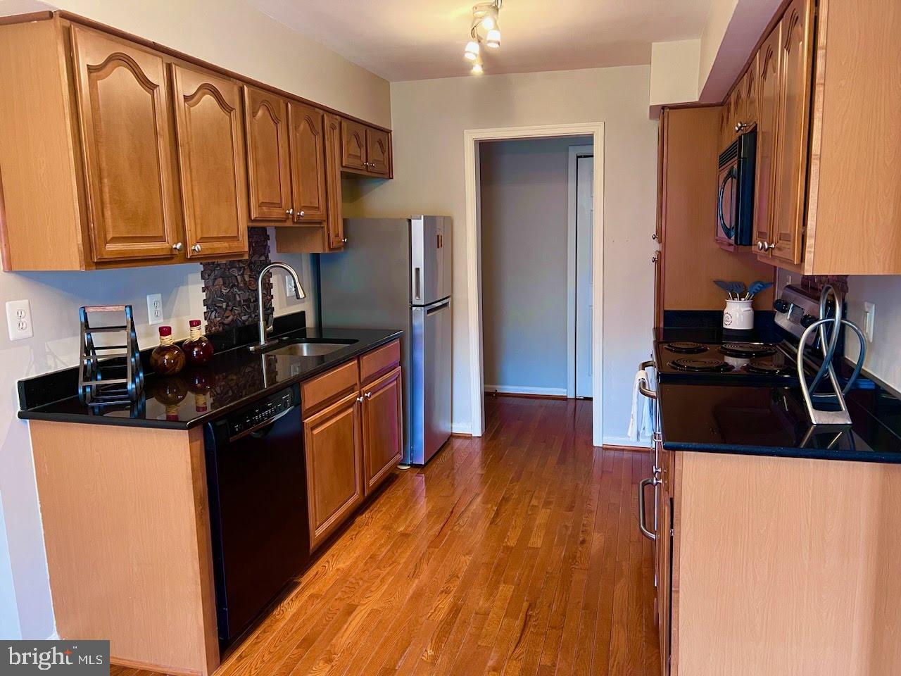 REGENCY AT BAILEYS - Residential