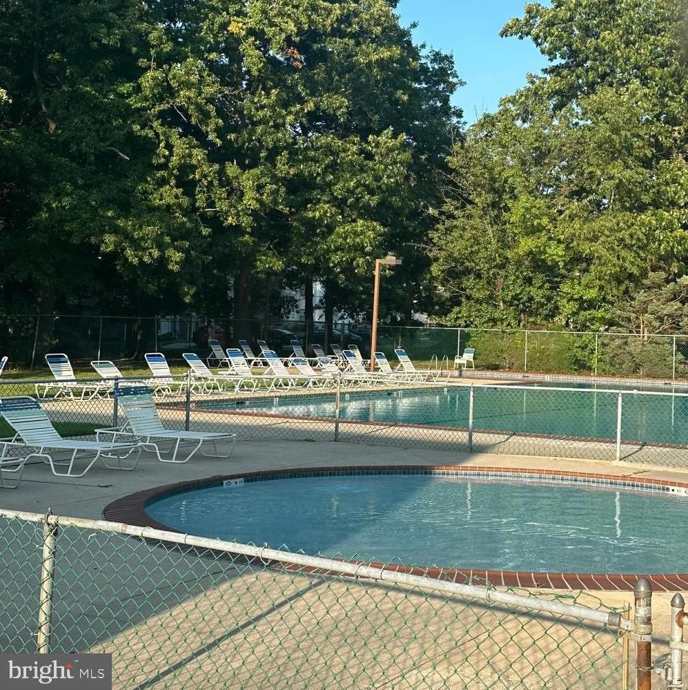 743 Garrison Court, West Deptford, NJ 08051