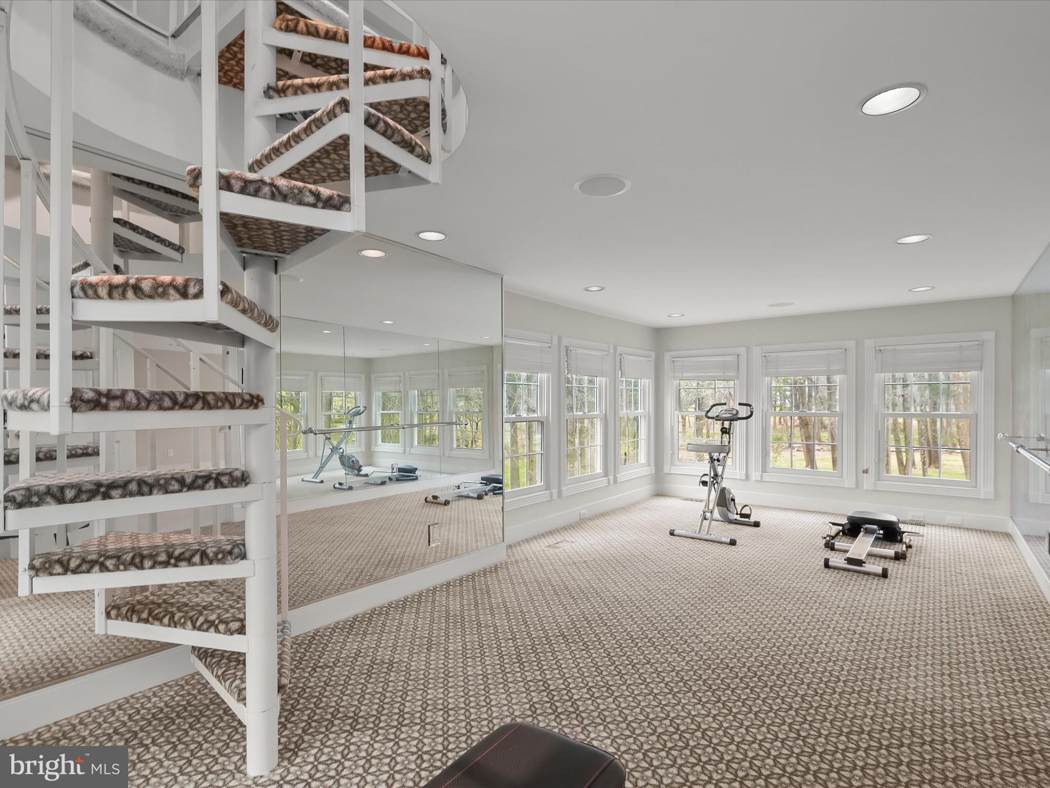 WATERFORD - Residential