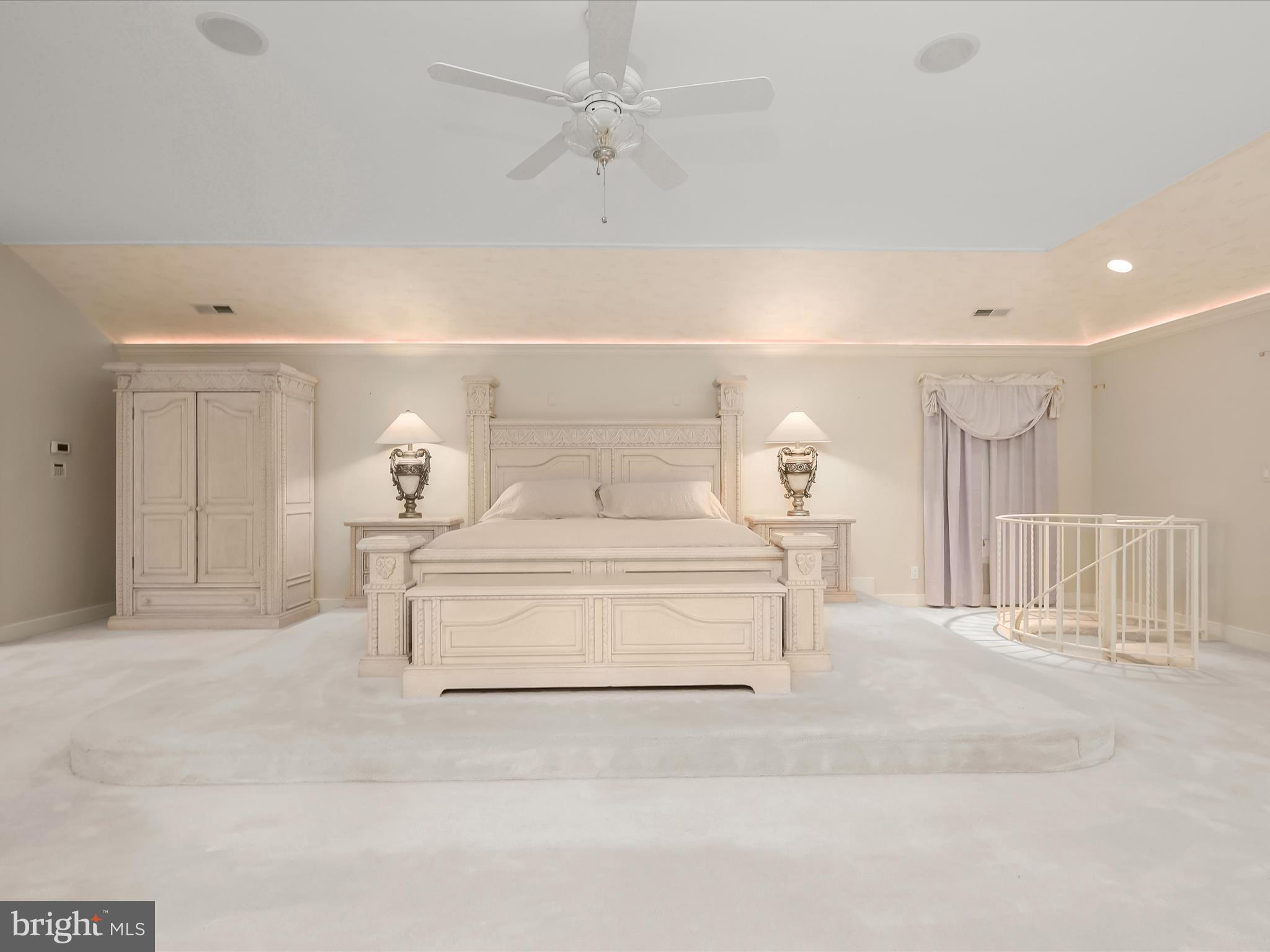 WATERFORD - Residential