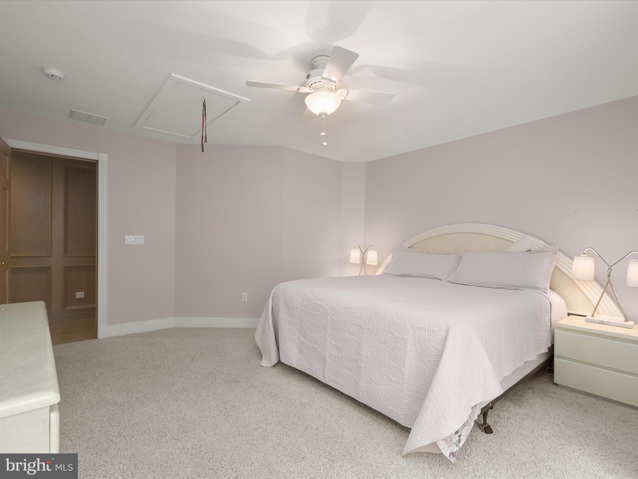 WATERFORD - Residential