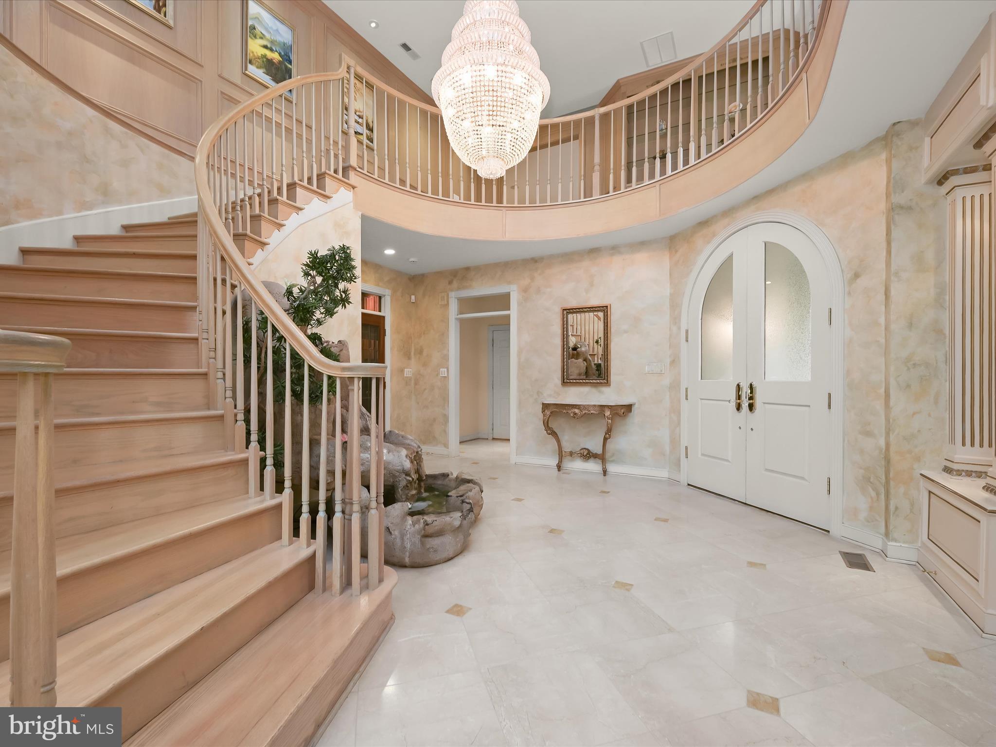 WATERFORD - Residential