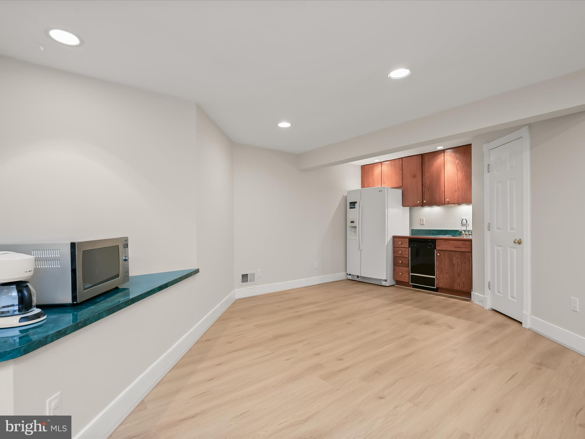 WATERFORD - Residential