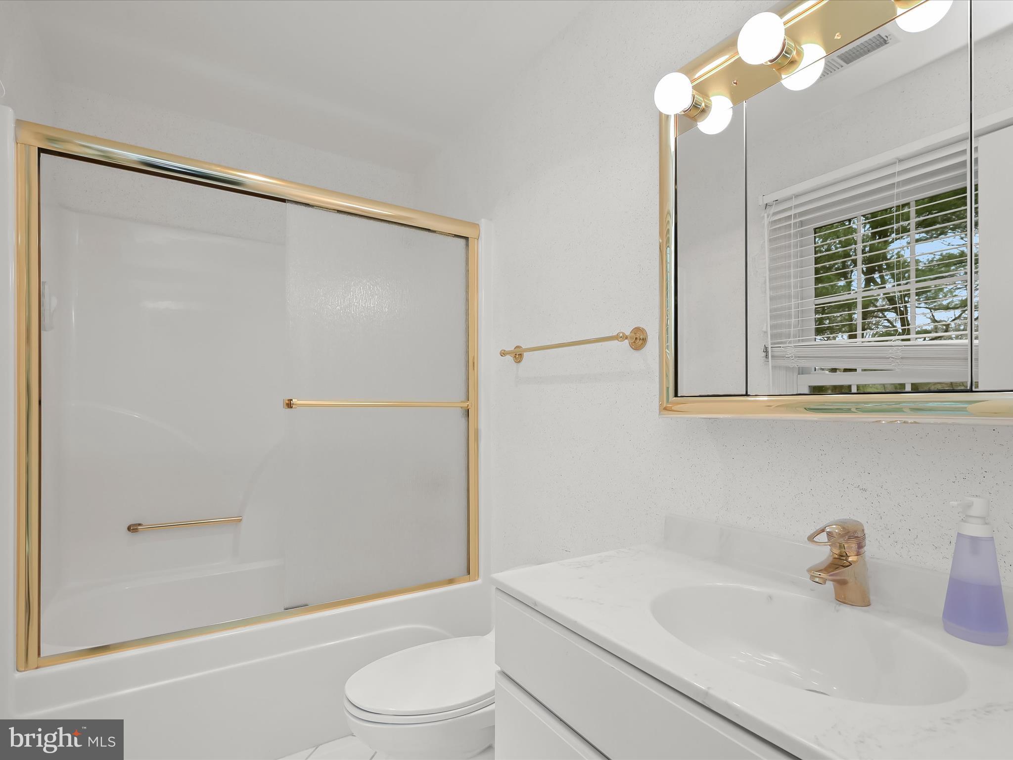 WATERFORD - Residential