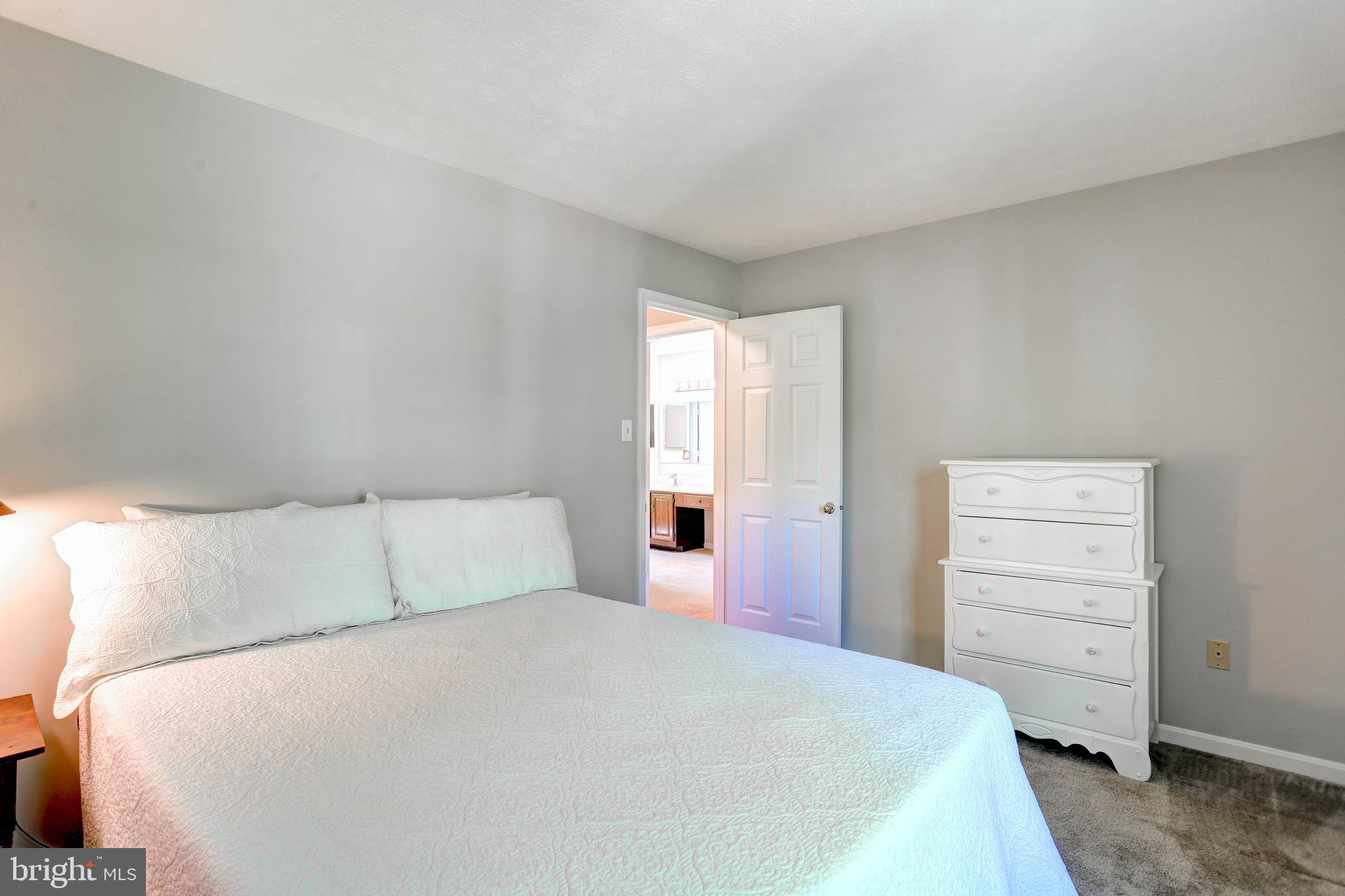 HIGH POINT - Residential