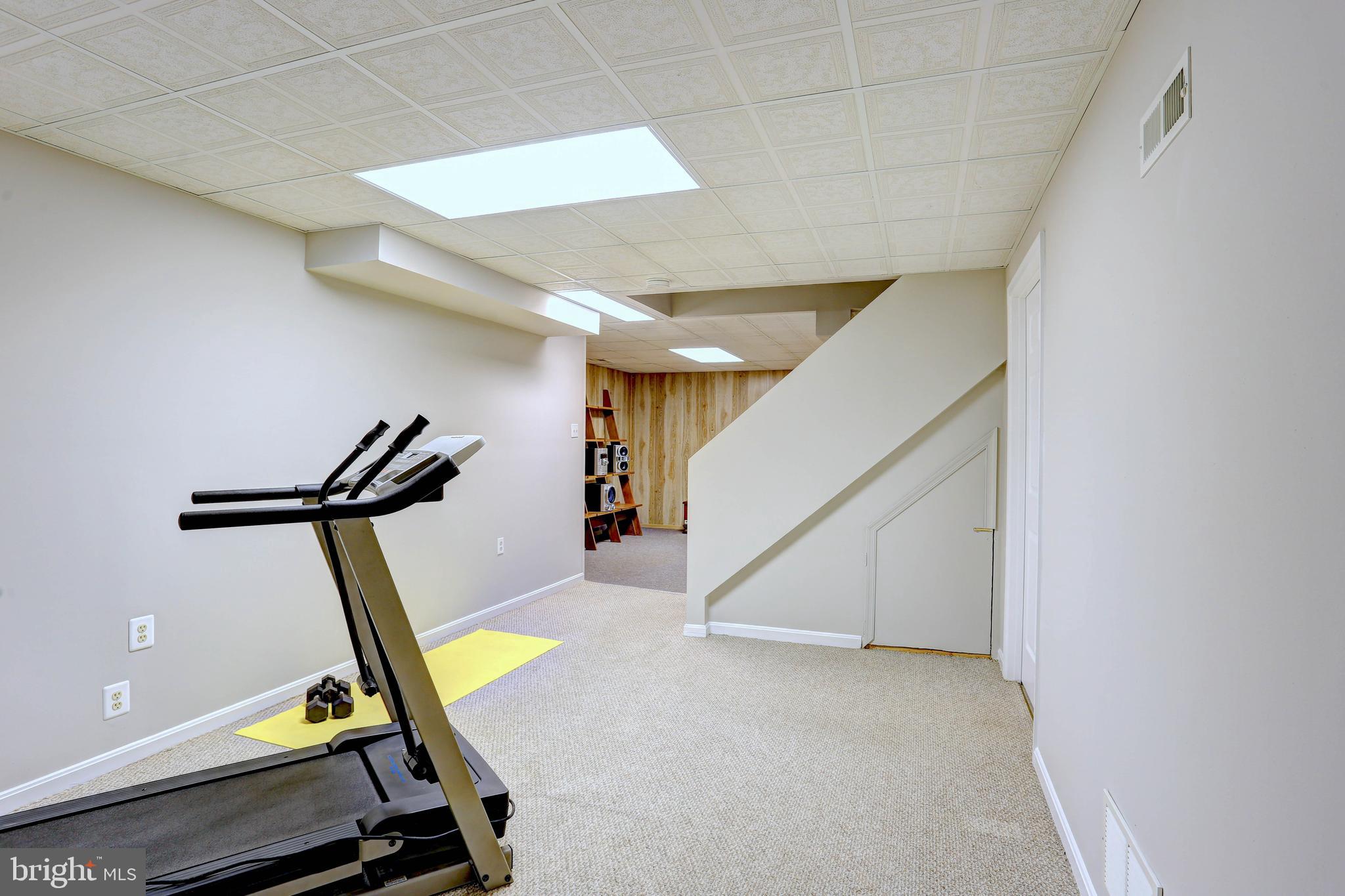 HIGH POINT - Residential