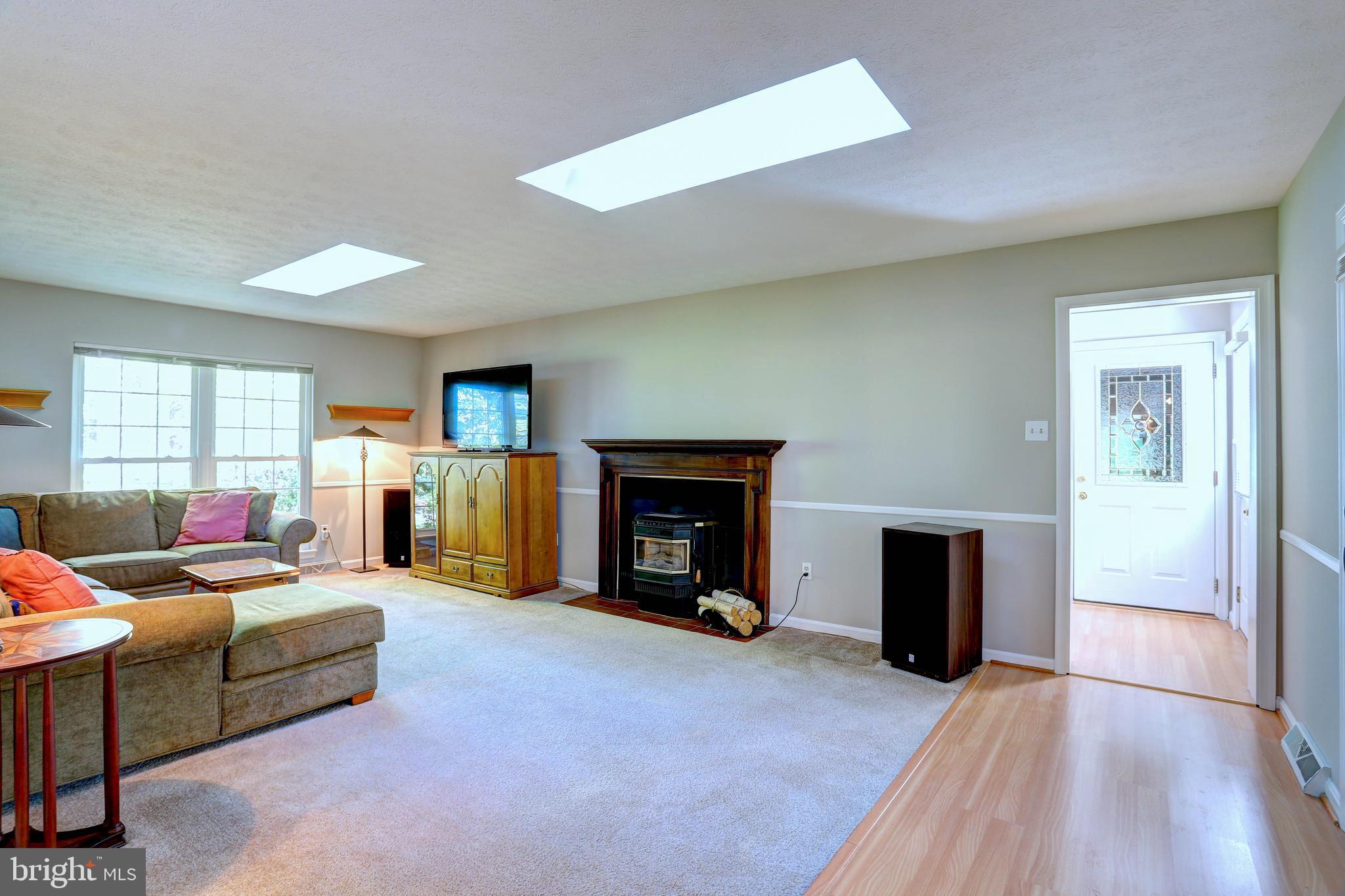 HIGH POINT - Residential