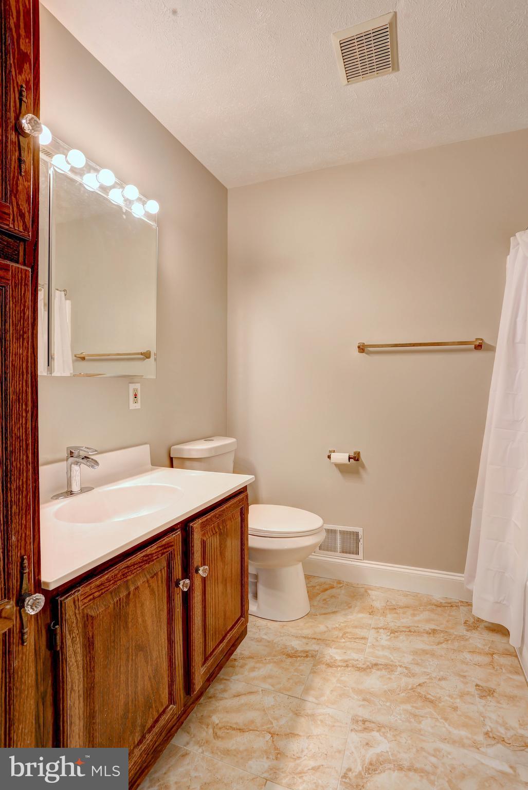 HIGH POINT - Residential