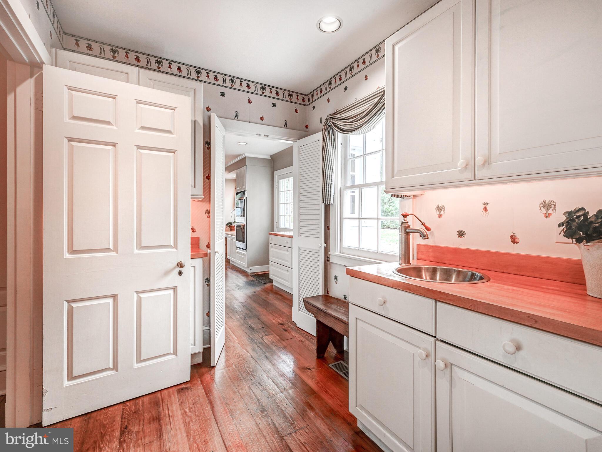 RUXTON - Residential