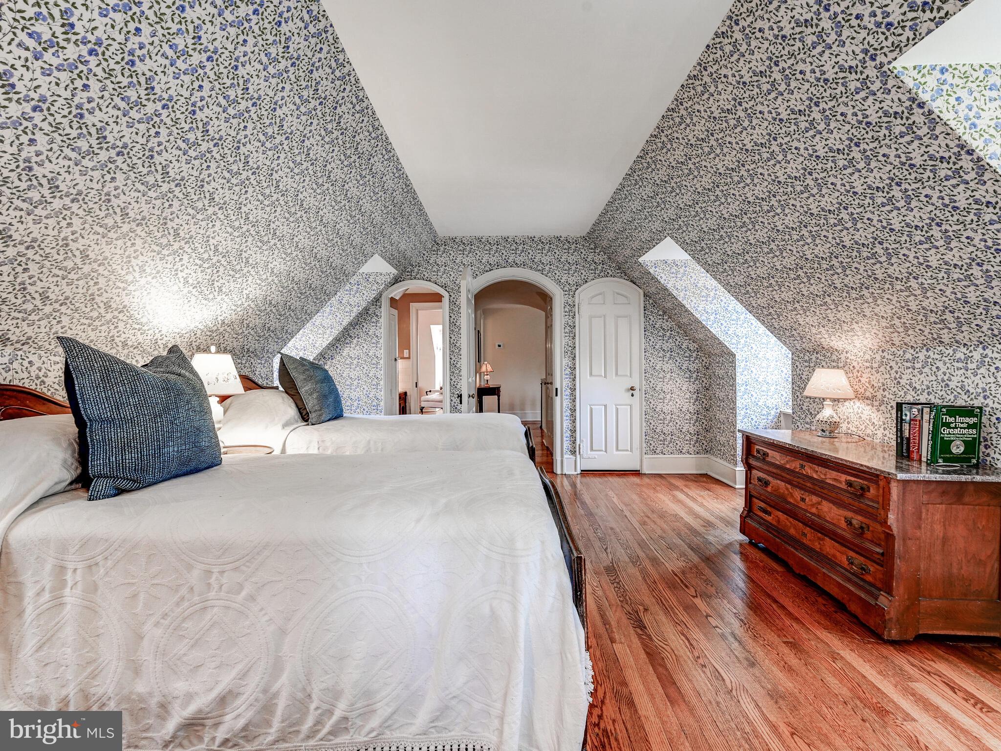 RUXTON - Residential