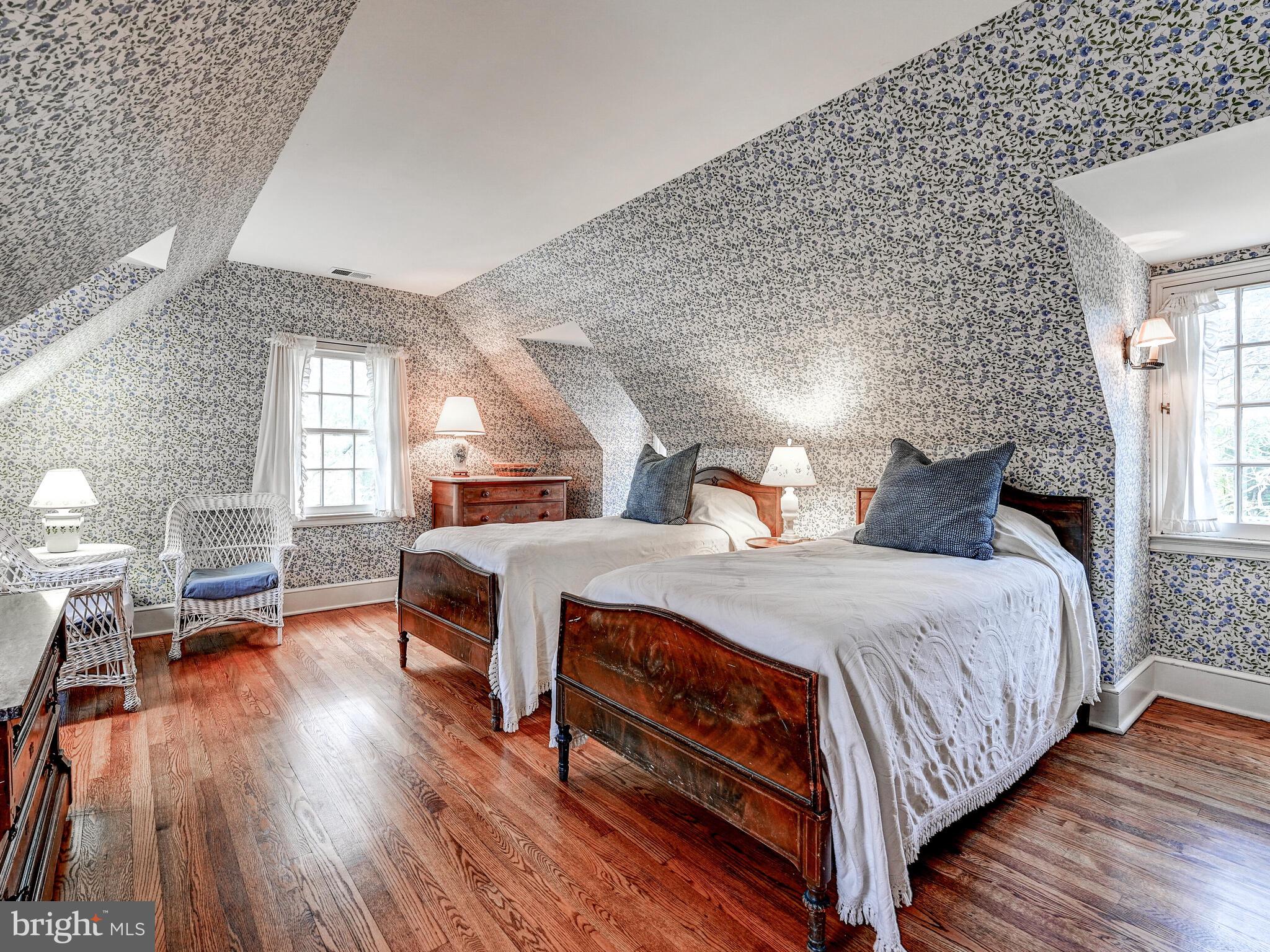 RUXTON - Residential