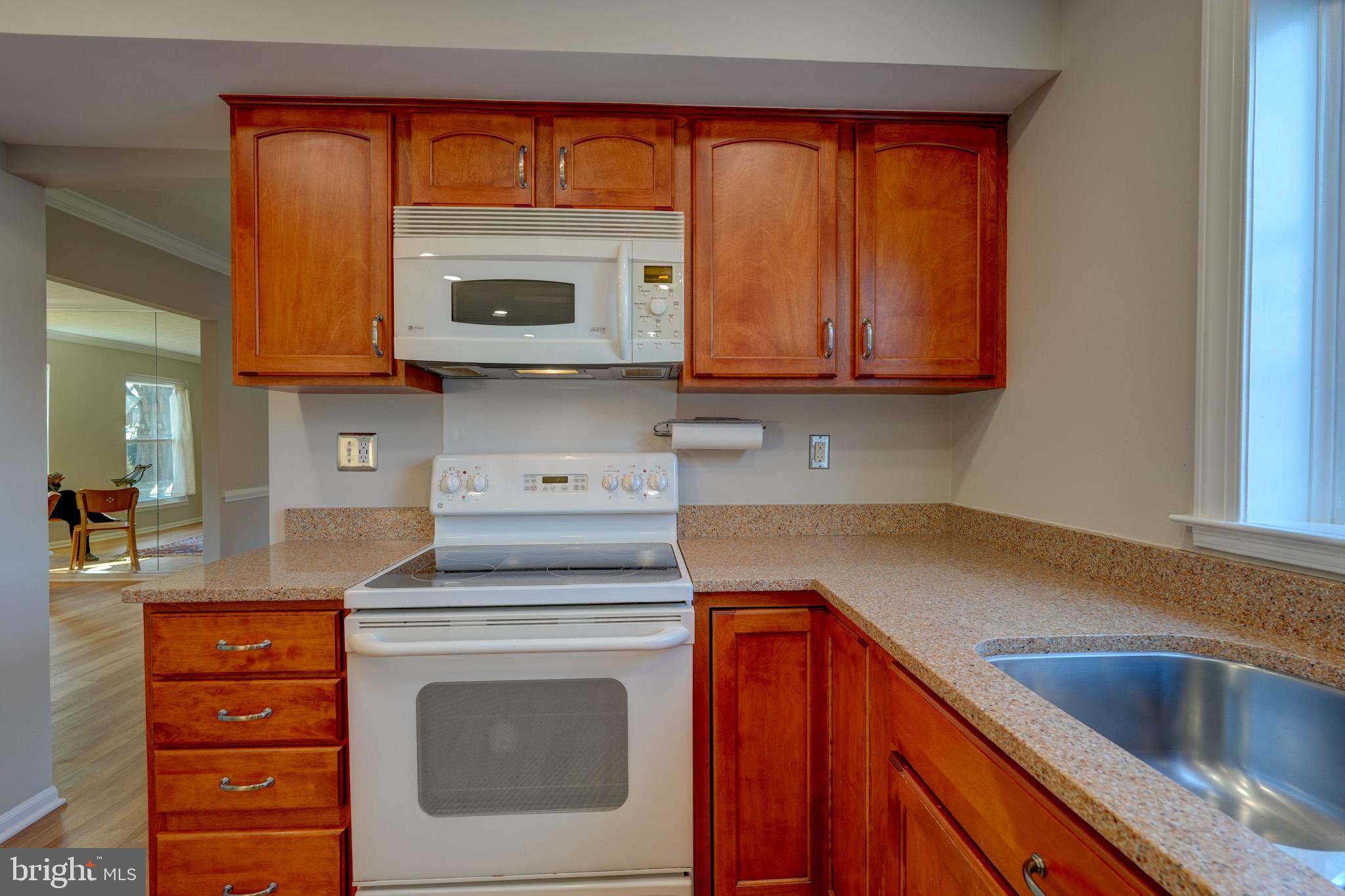 POTOMAC CROSSING - Residential