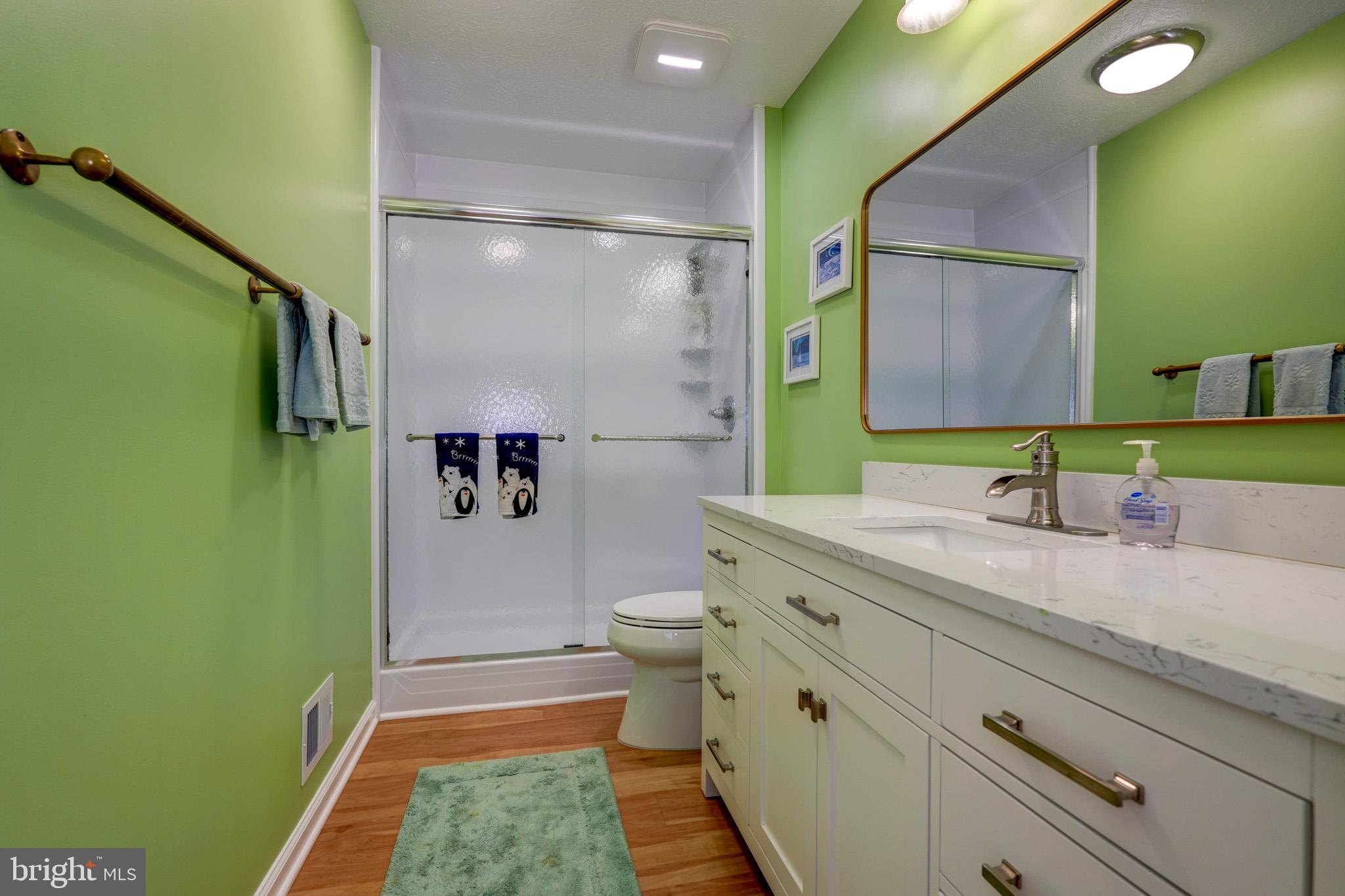 POTOMAC CROSSING - Residential