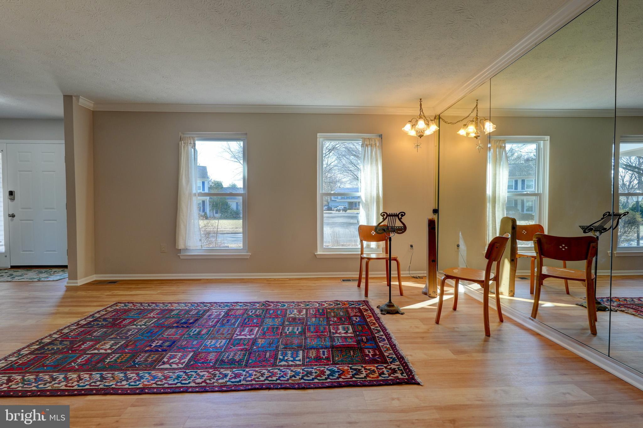 POTOMAC CROSSING - Residential