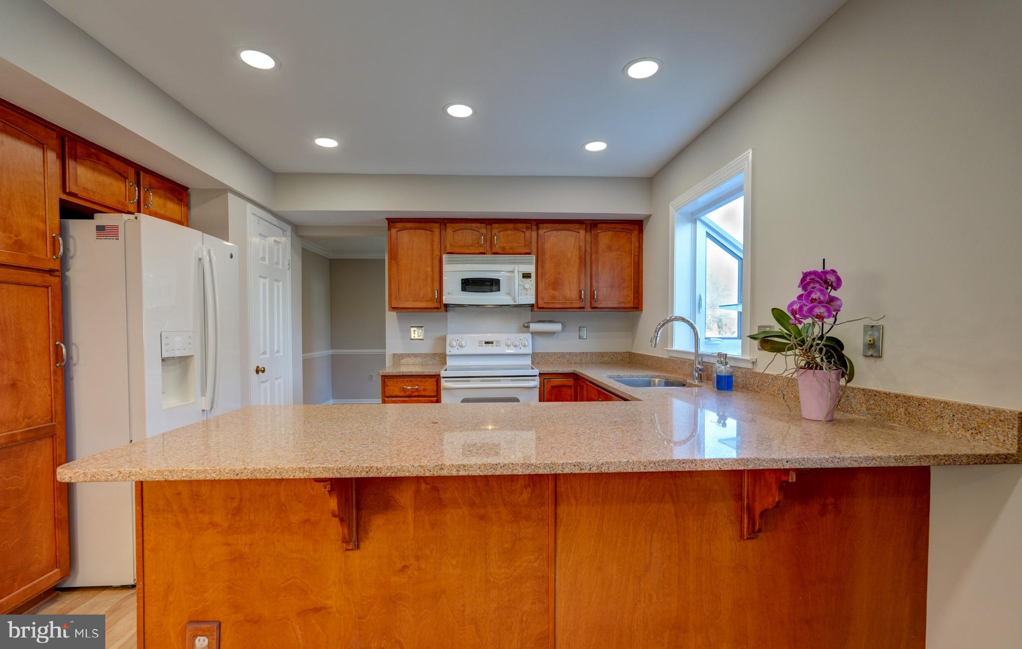 POTOMAC CROSSING - Residential