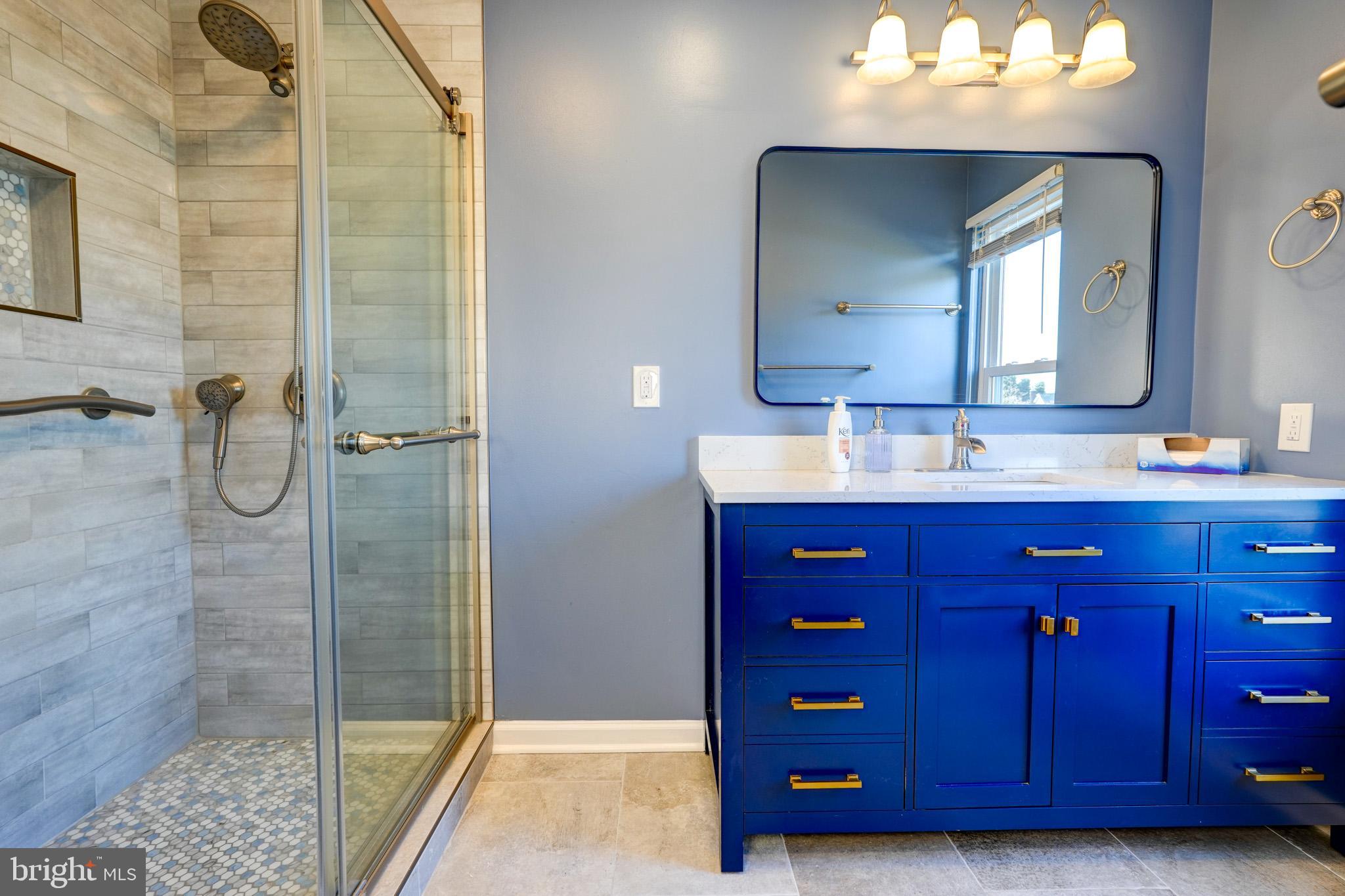 POTOMAC CROSSING - Residential