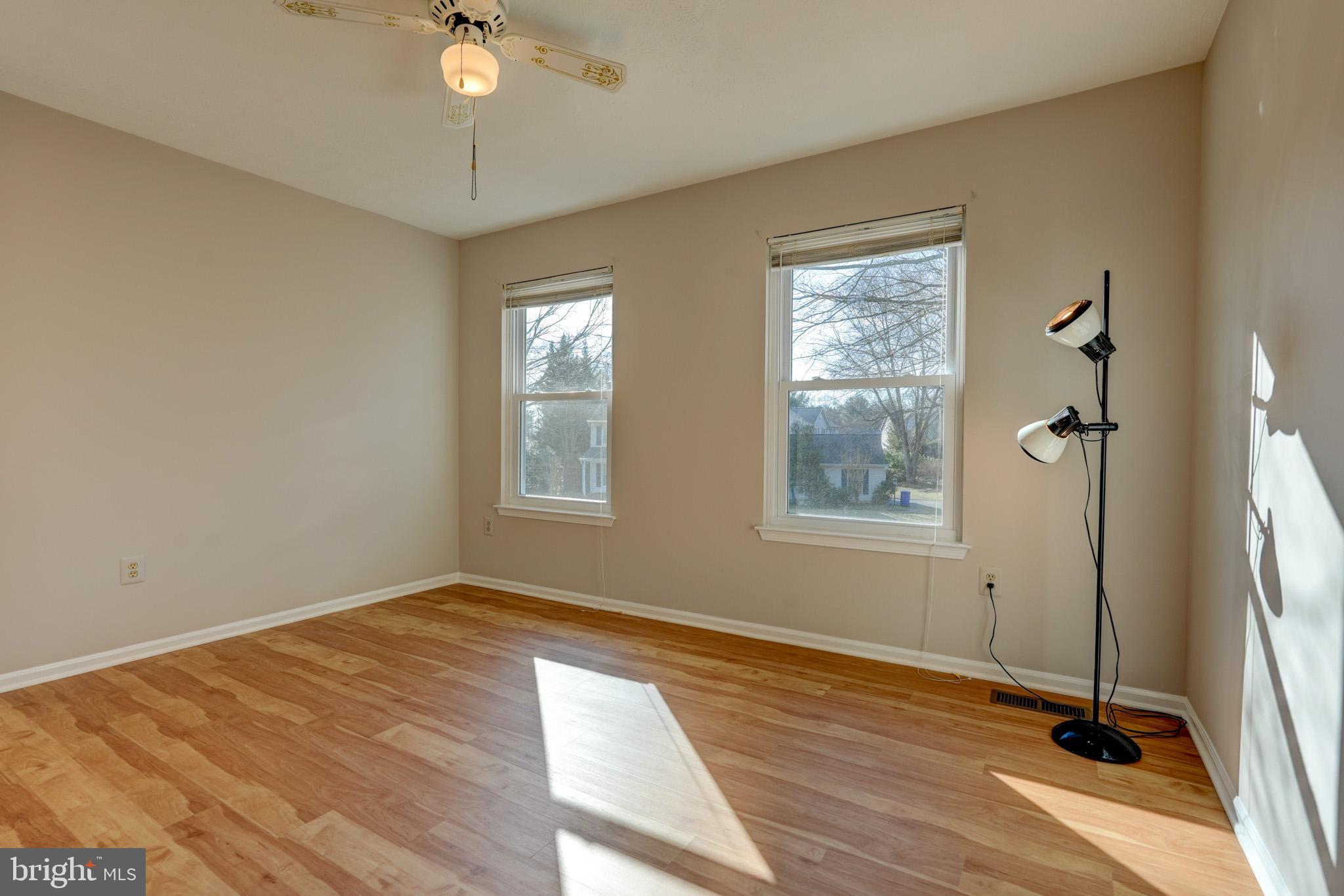 POTOMAC CROSSING - Residential