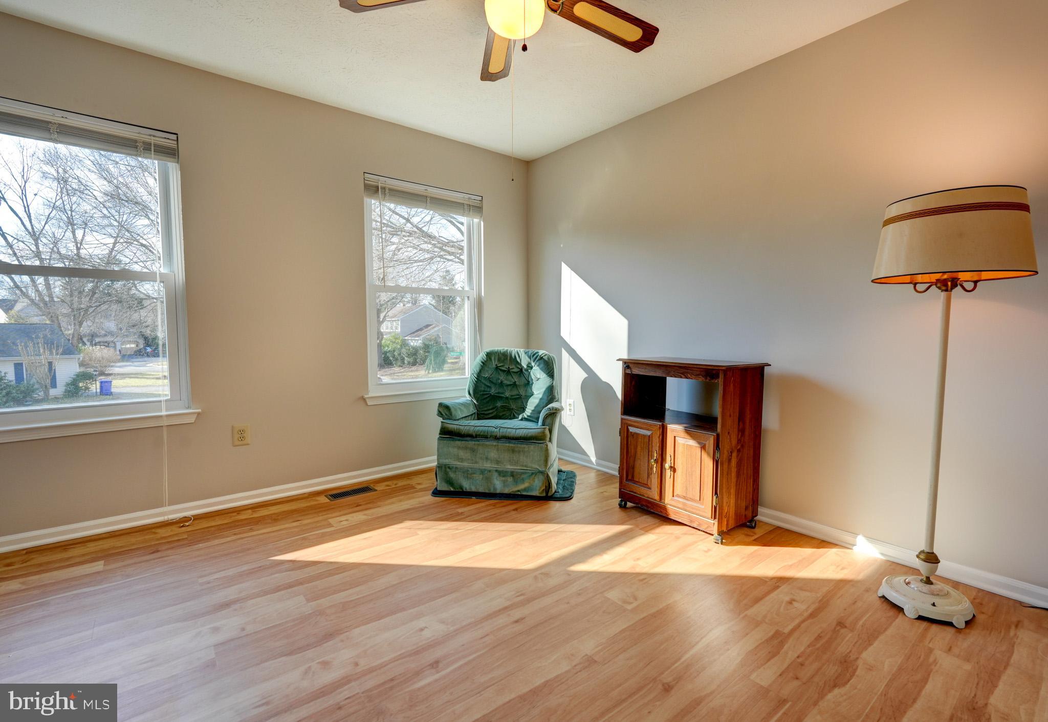 POTOMAC CROSSING - Residential