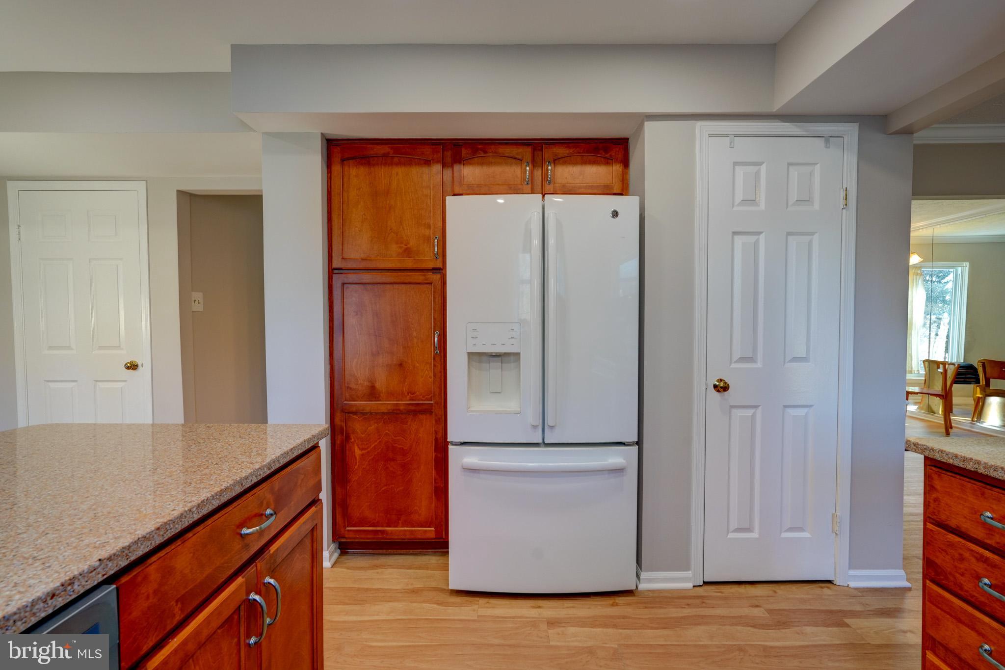 POTOMAC CROSSING - Residential