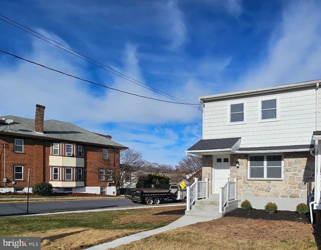 Photo of 301 E 4th Street, BOYERTOWN, PA 19512 (MLS # PABK2066722)
