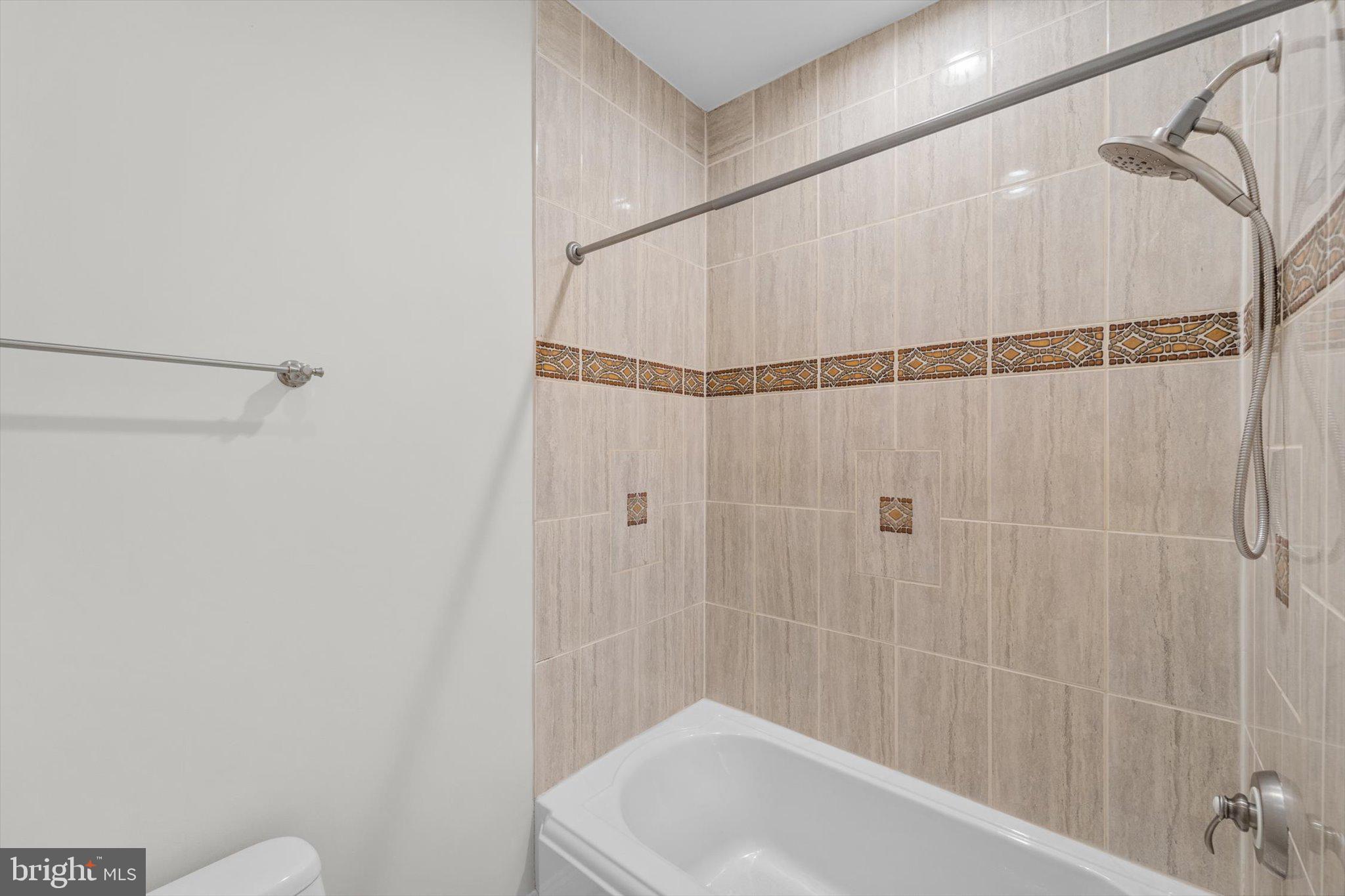 DOMINION RESERVE - Residential