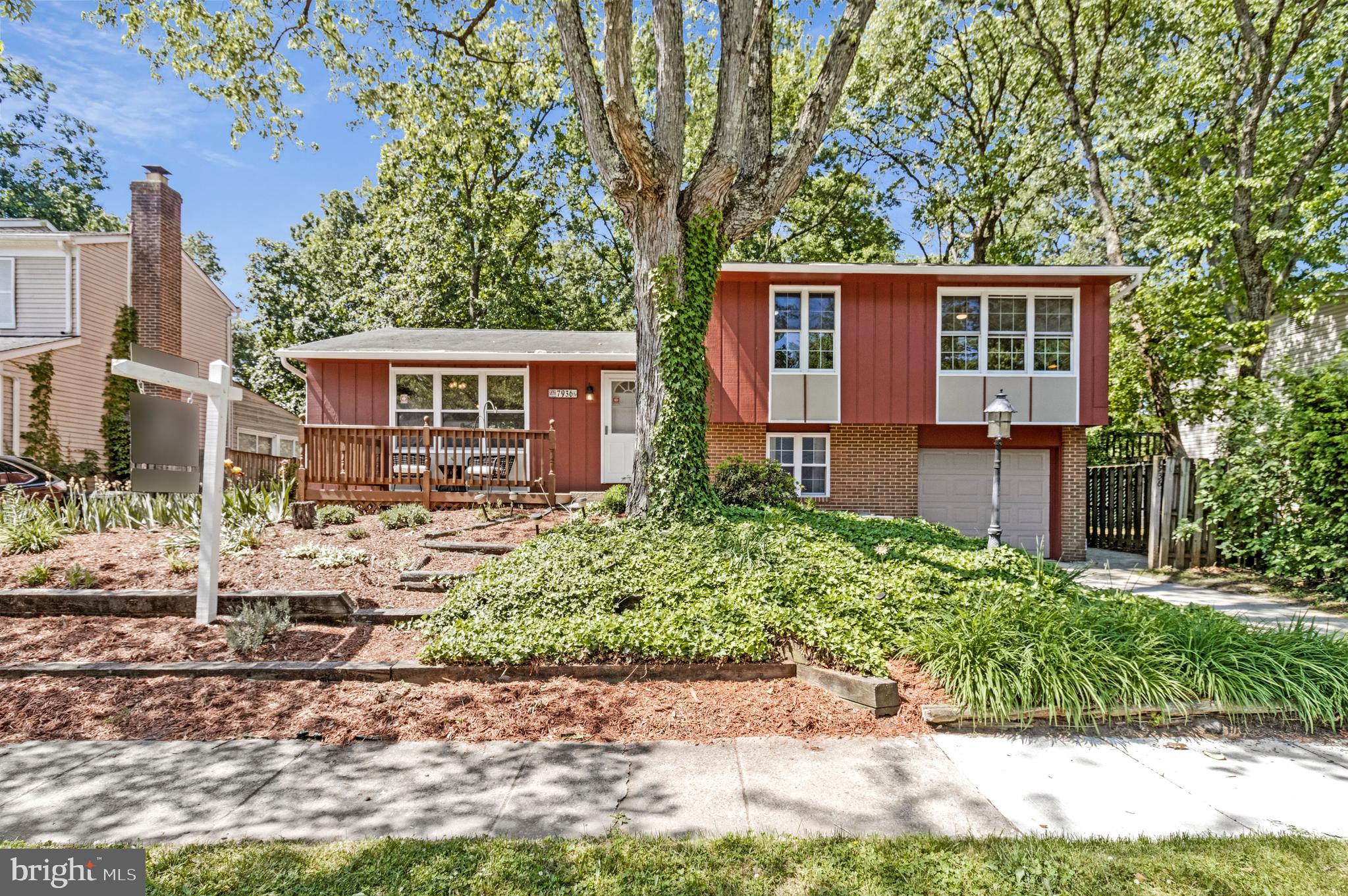 PARKE WEST - Residential