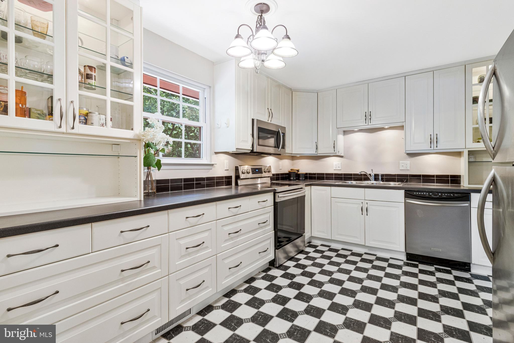 PARKE WEST - Residential