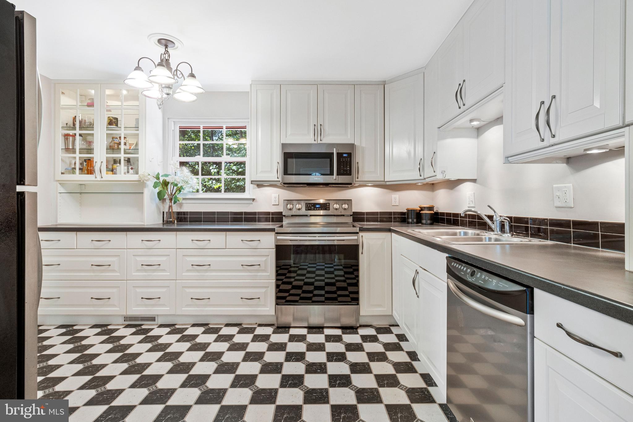PARKE WEST - Residential