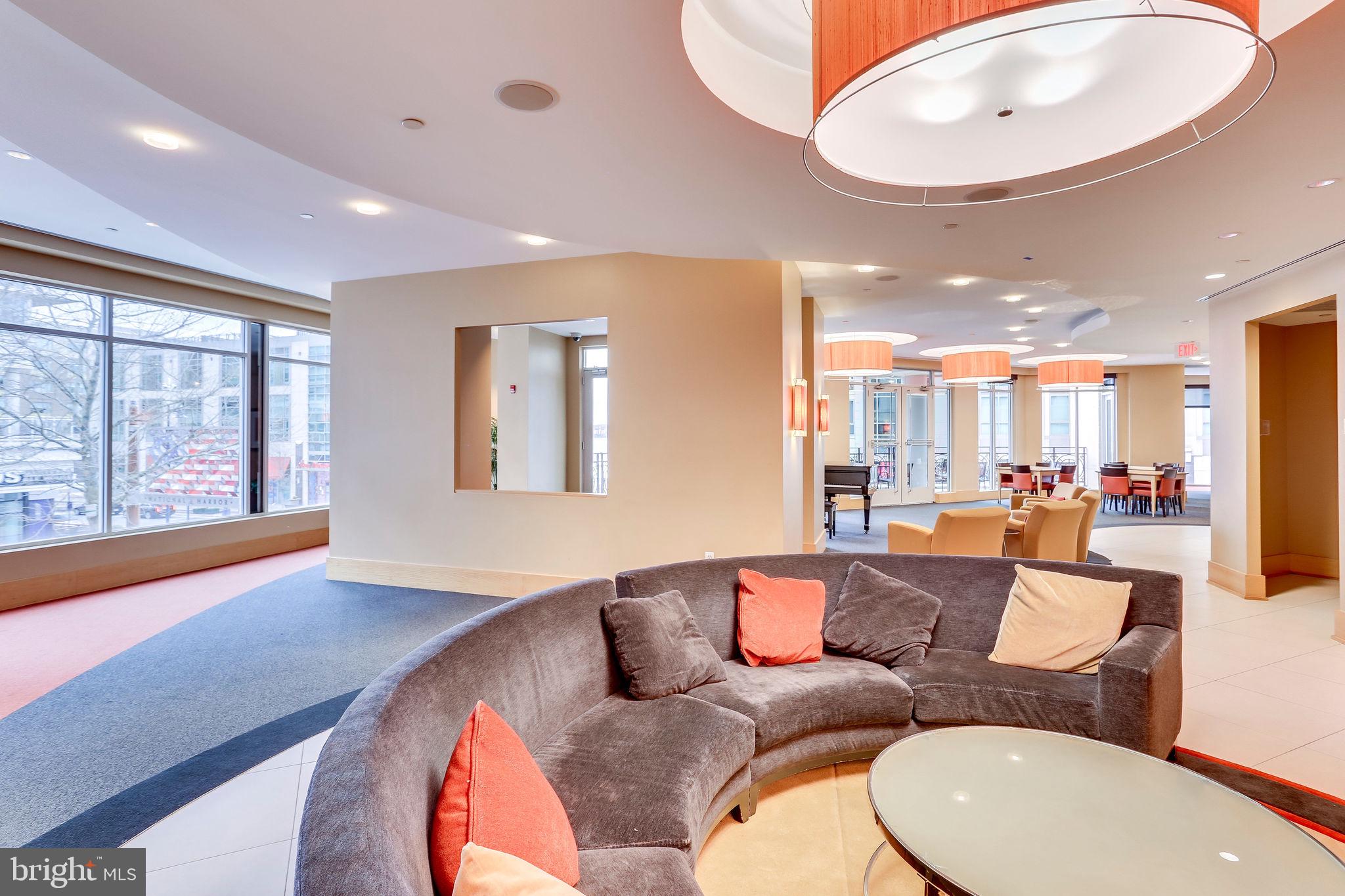 NATIONAL HARBOR - Residential