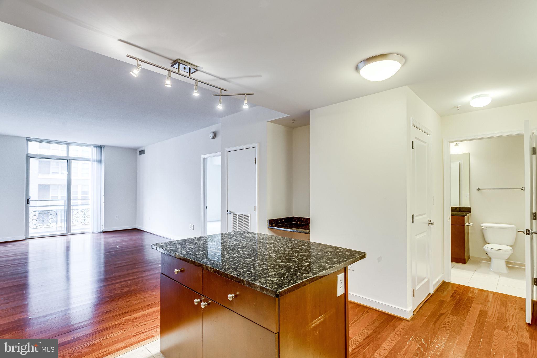 NATIONAL HARBOR - Residential