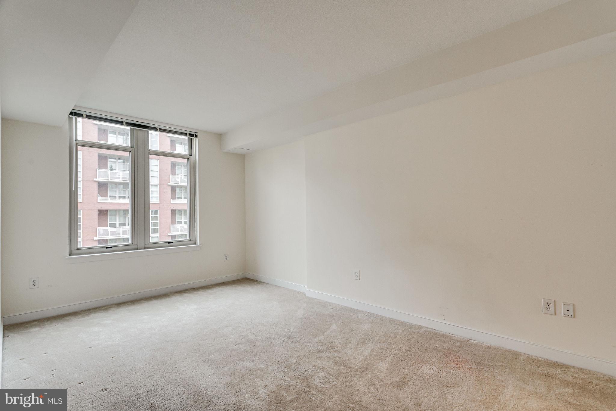 NATIONAL HARBOR - Residential