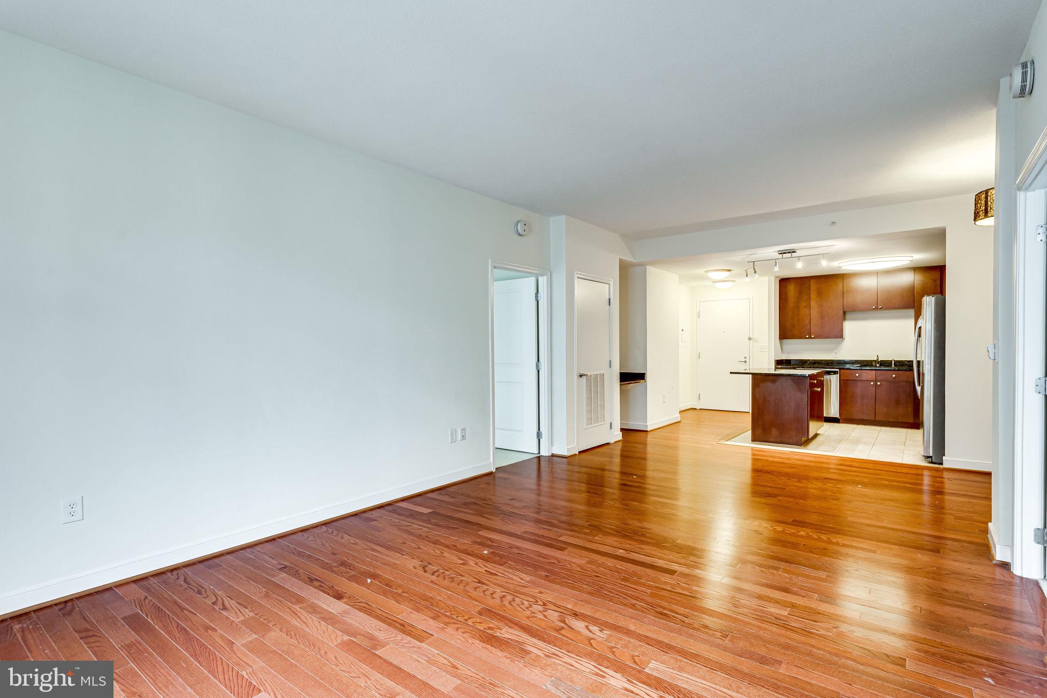 NATIONAL HARBOR - Residential