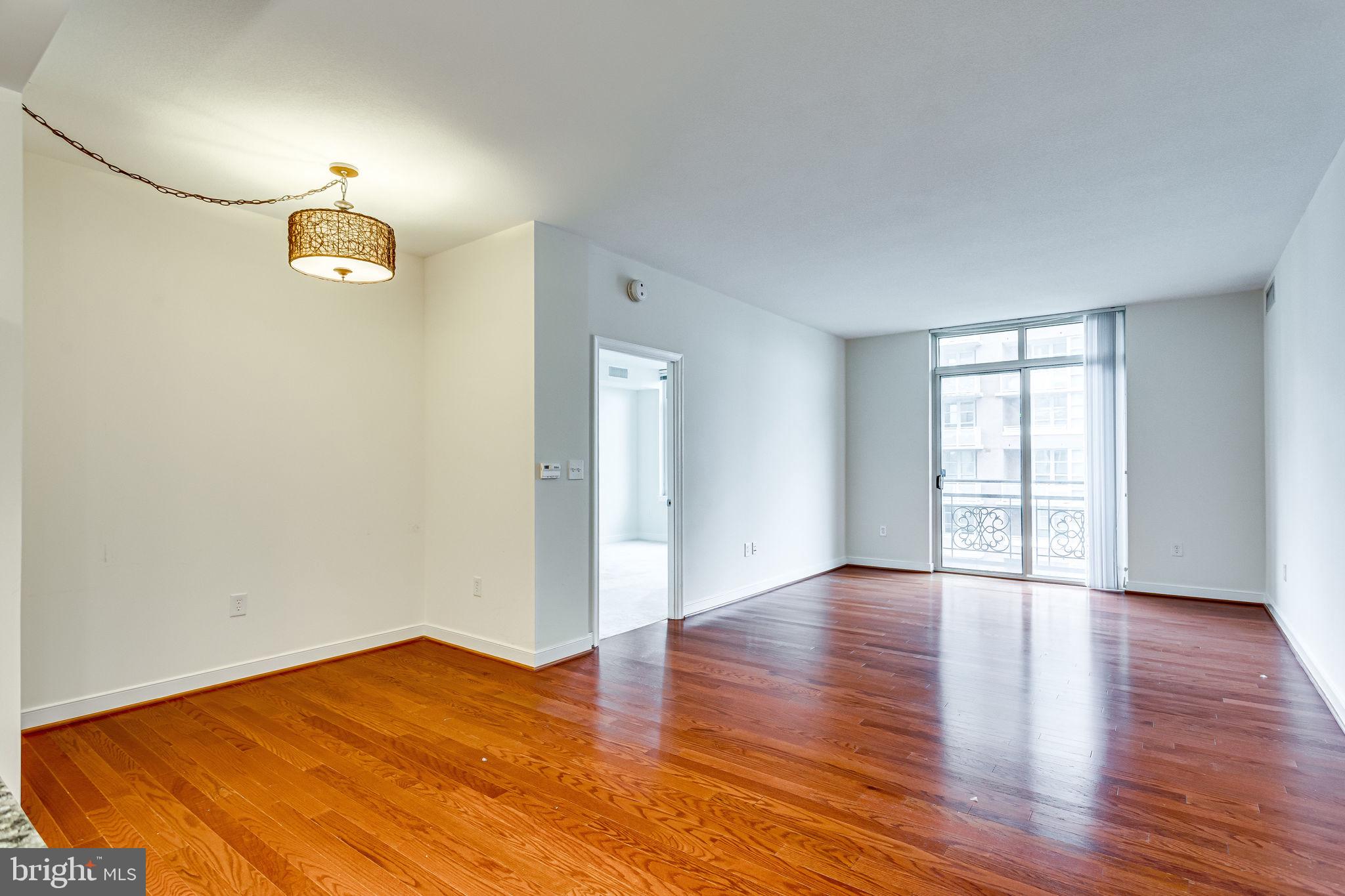 NATIONAL HARBOR - Residential