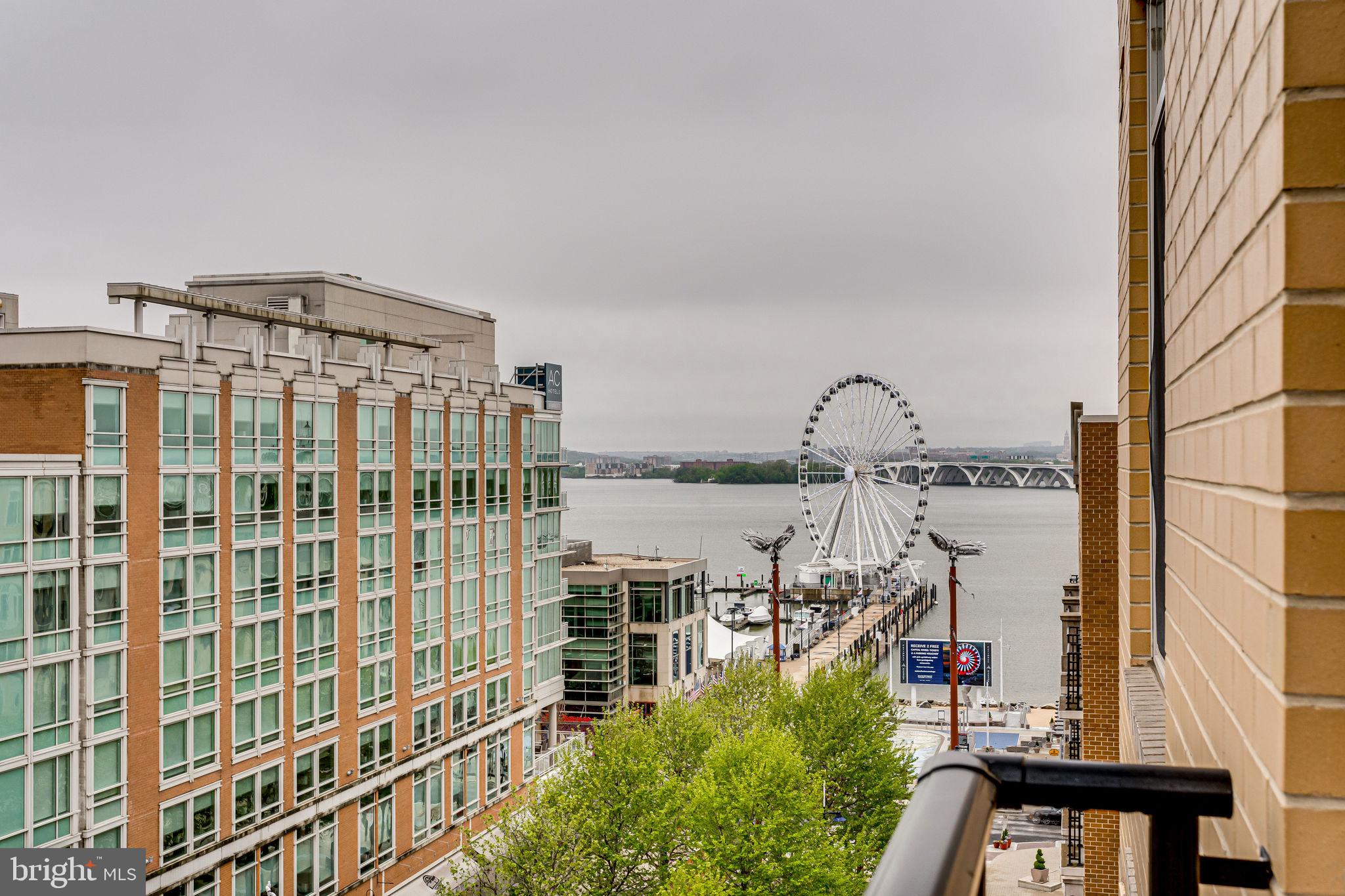 NATIONAL HARBOR - Residential