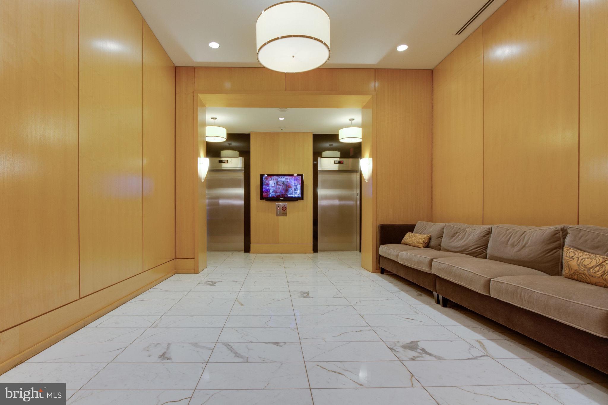 NATIONAL HARBOR - Residential