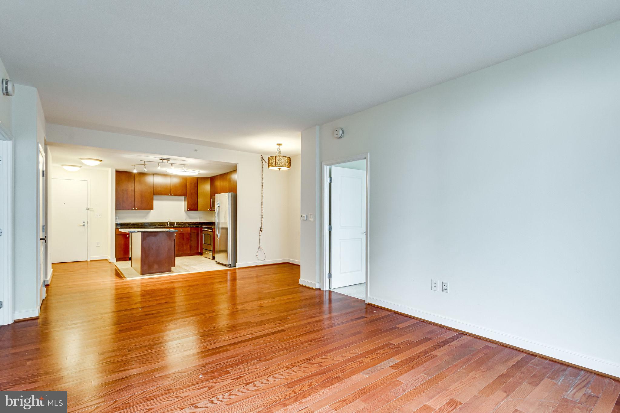 NATIONAL HARBOR - Residential