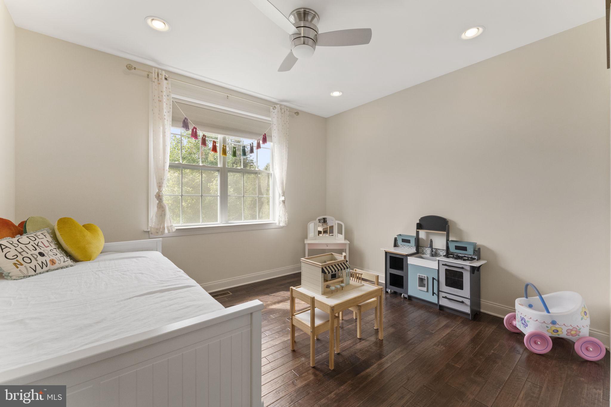 HORSHAM VALLEY ESTAT - Residential