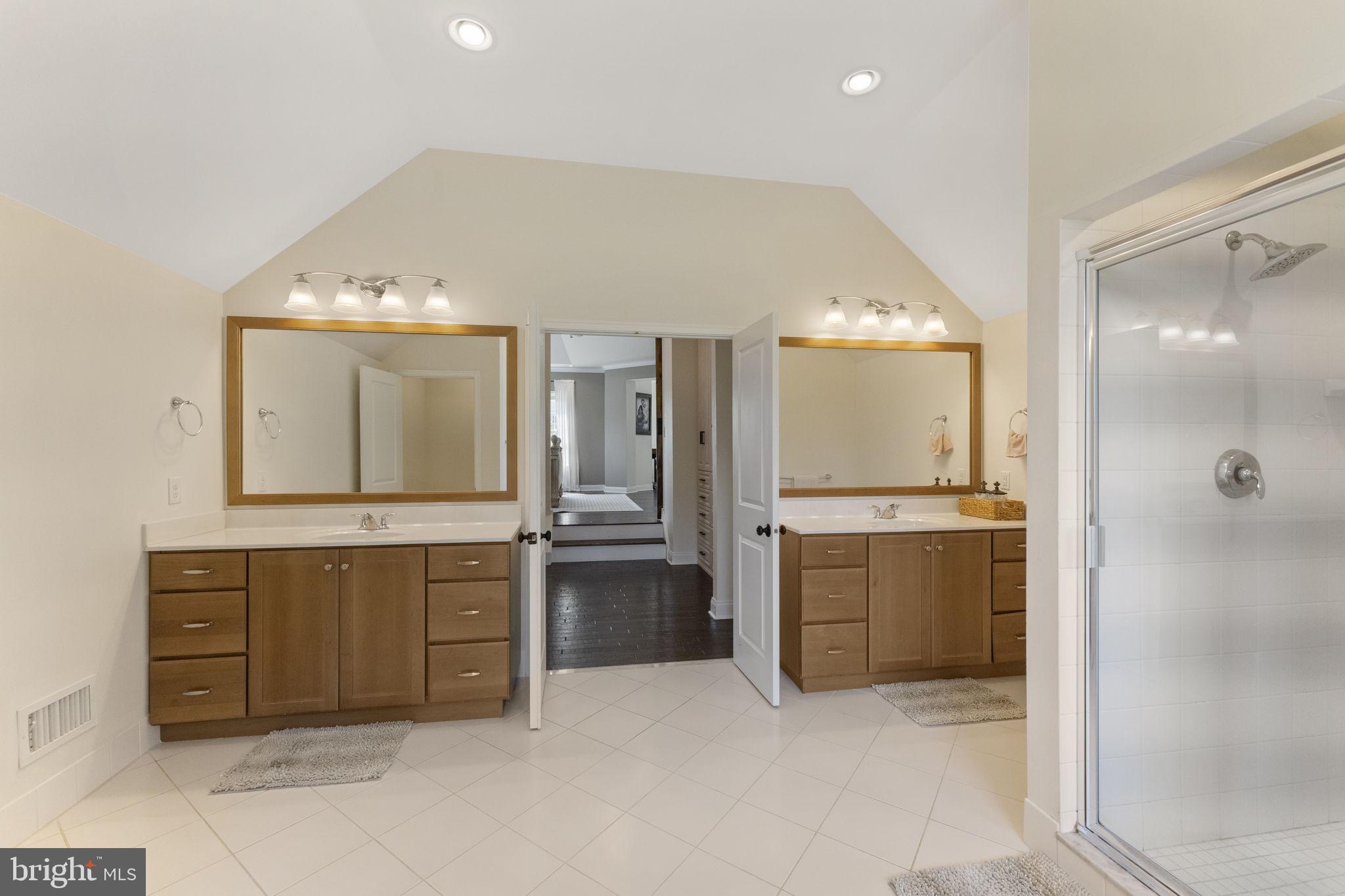 HORSHAM VALLEY ESTAT - Residential