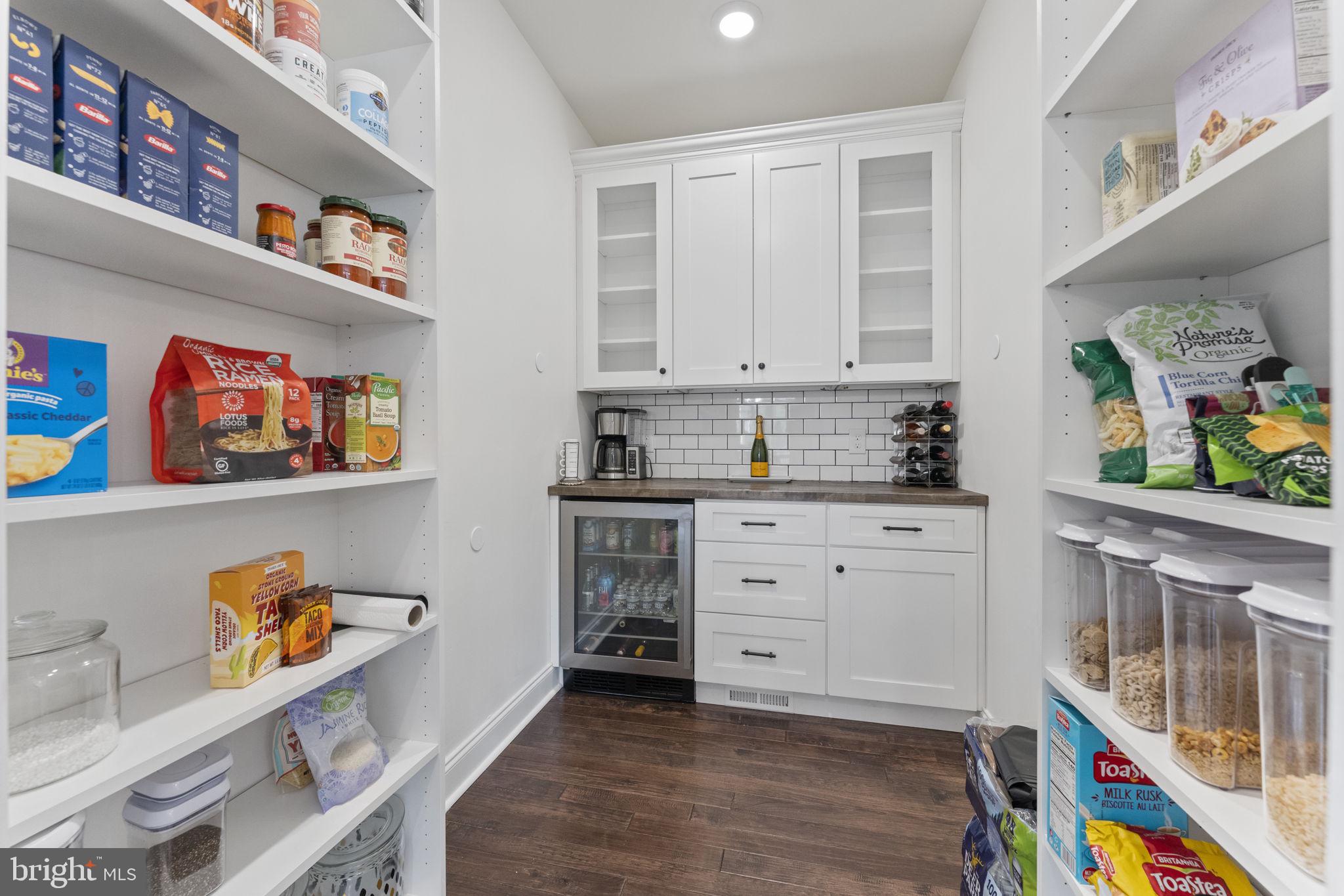 HORSHAM VALLEY ESTAT - Residential